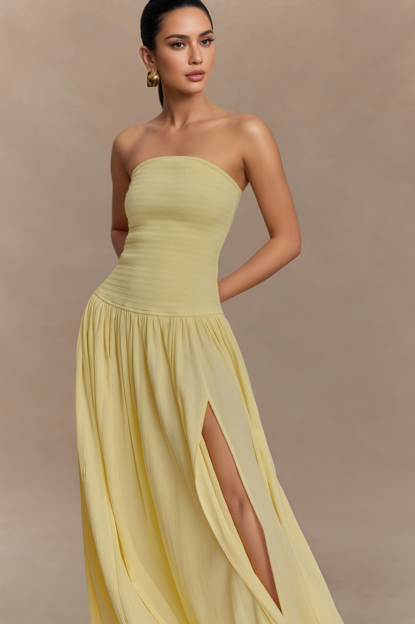 Pavink Yellow Sleeveless Pleated Maxi Dress