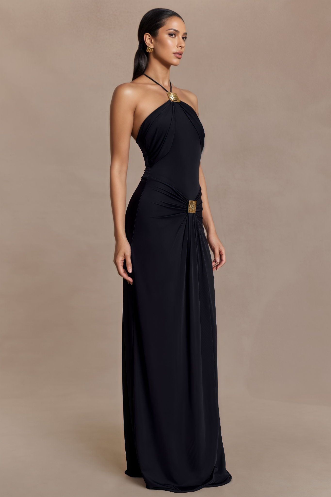 Islient Black Halter Maxi Dress