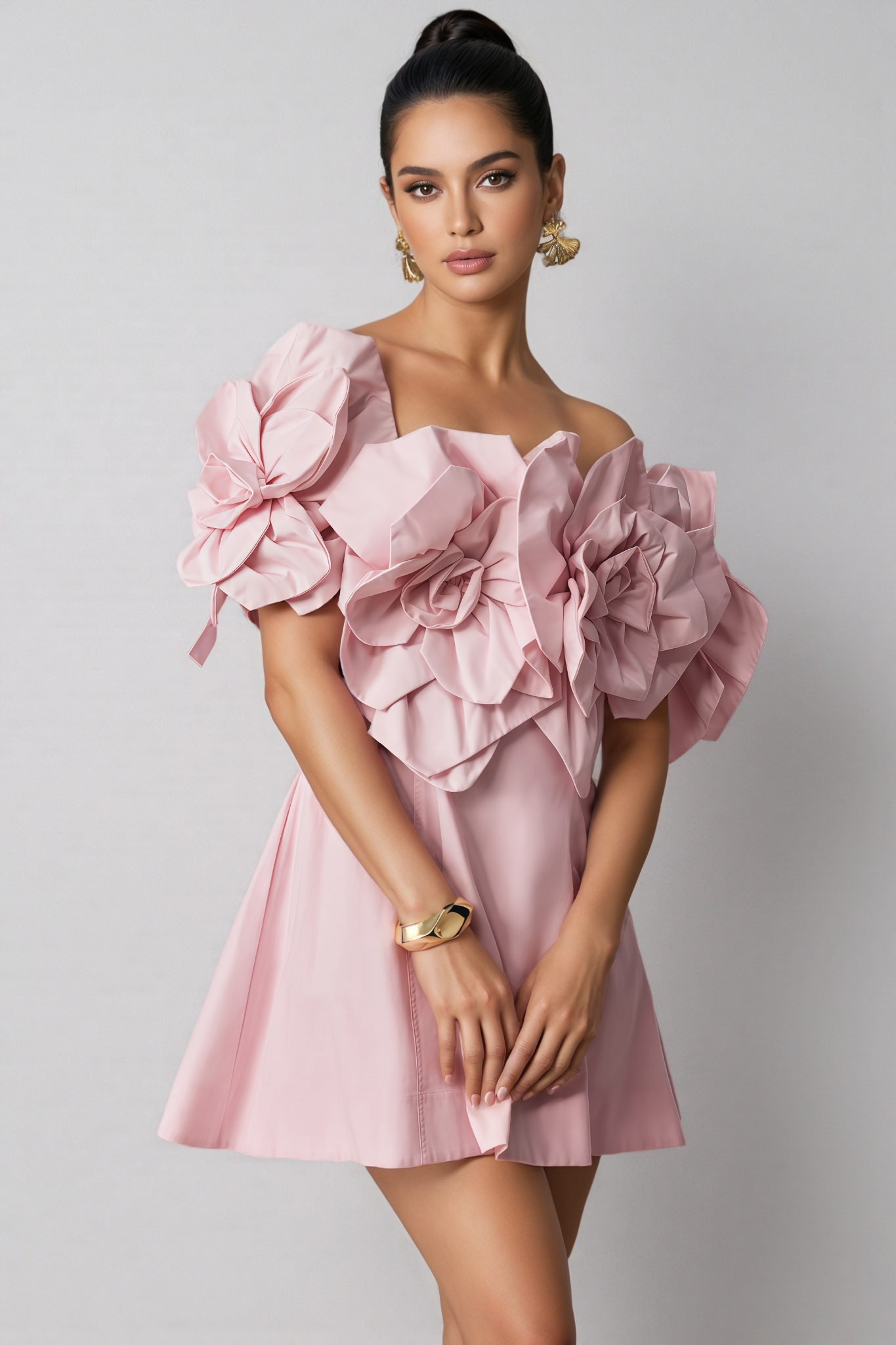 Huta Oversized Floral Applique Mini Dress