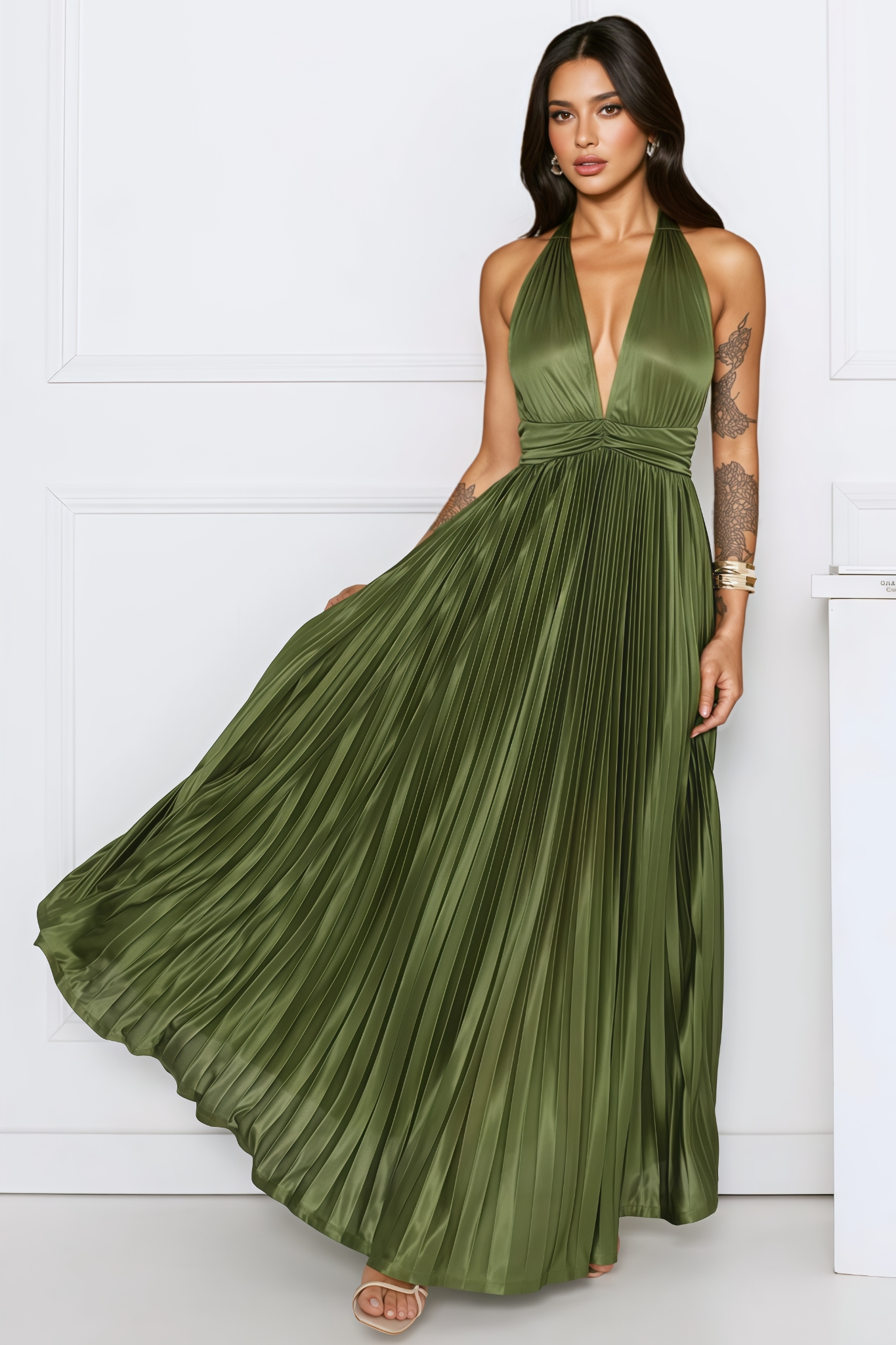 Iavly Green Pleated Halter Maxi Dress