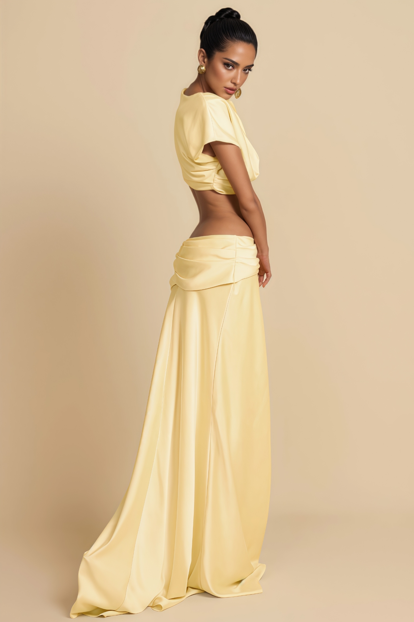Unrtcy Yellow Pleated Maxi Dress Set