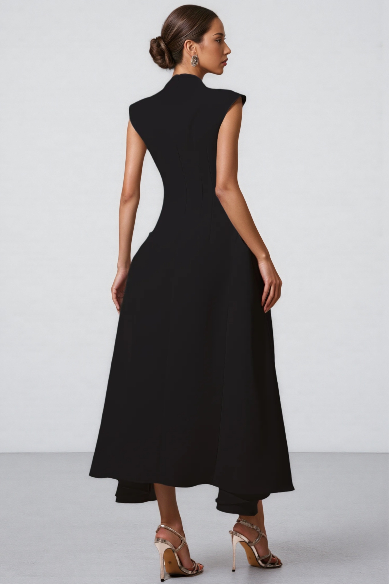 Oana Choker Sleeveless Maxi Dress