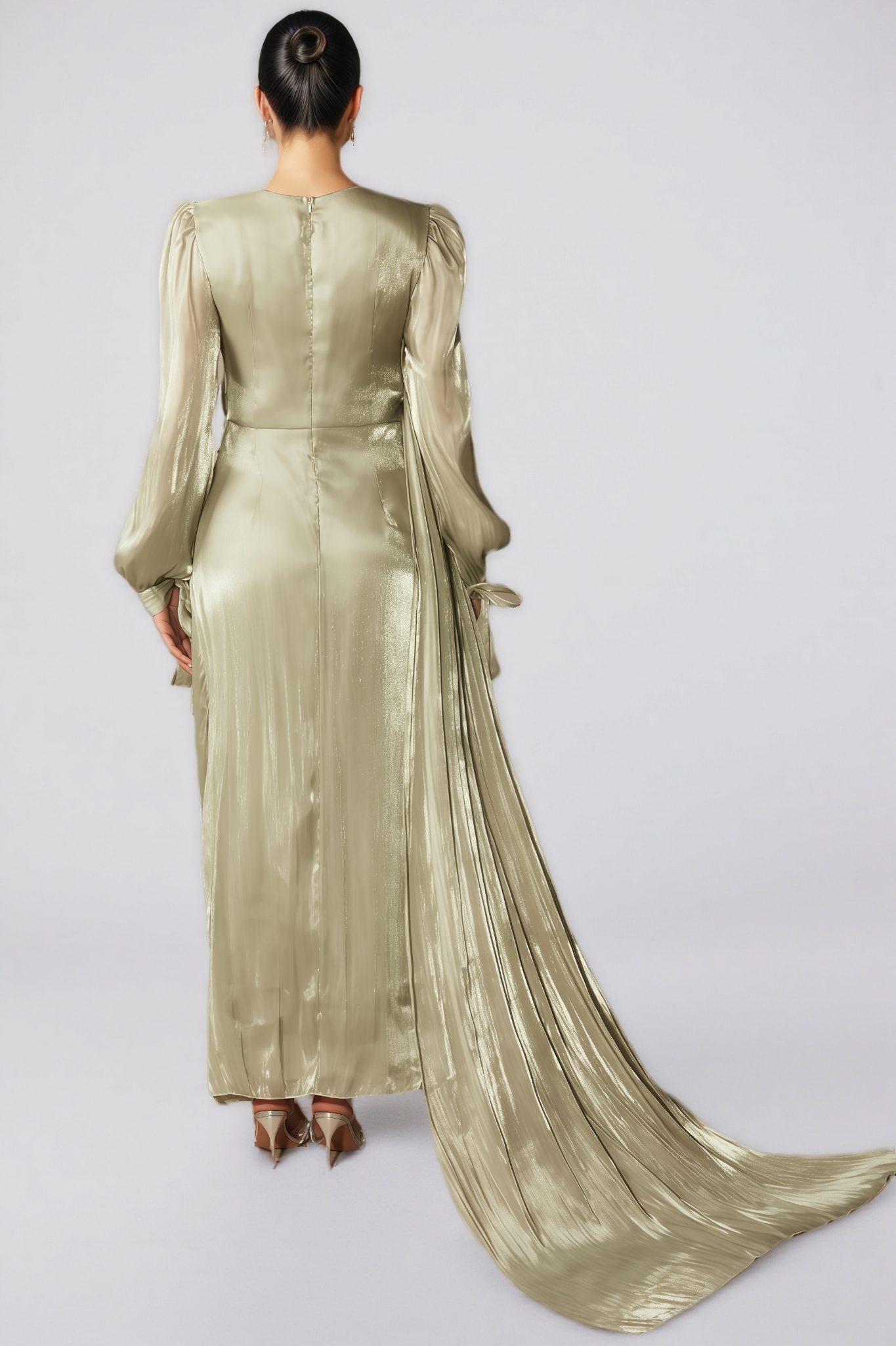 Nala Green Lantern Sleeve Ruched Maxi Dress