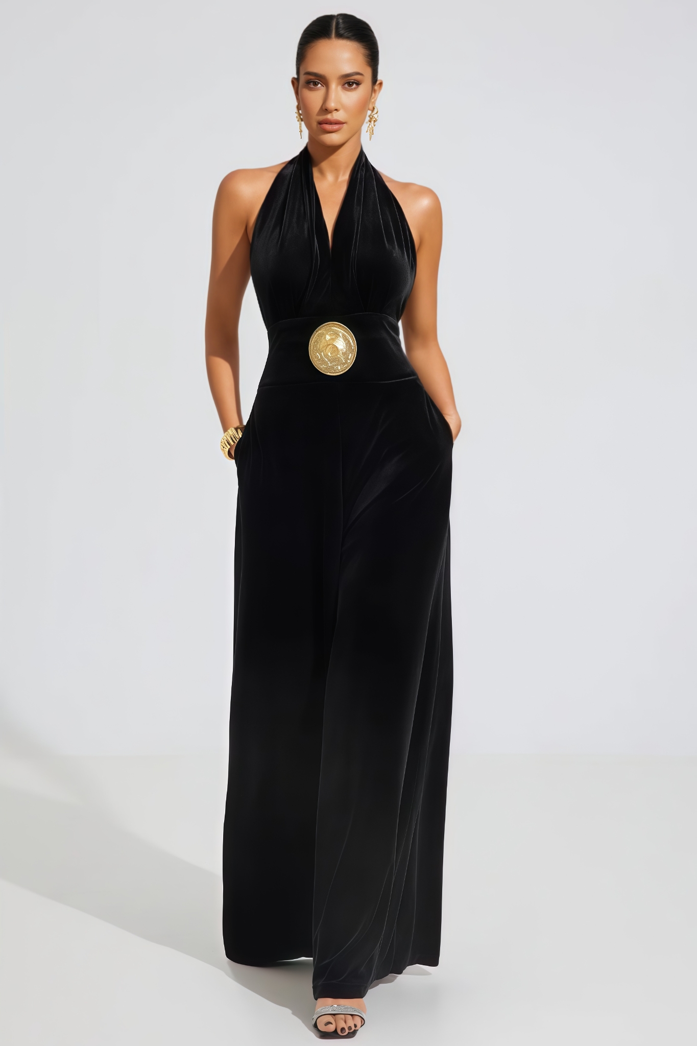 Mavrok Black Sleeveless Jumpsuit