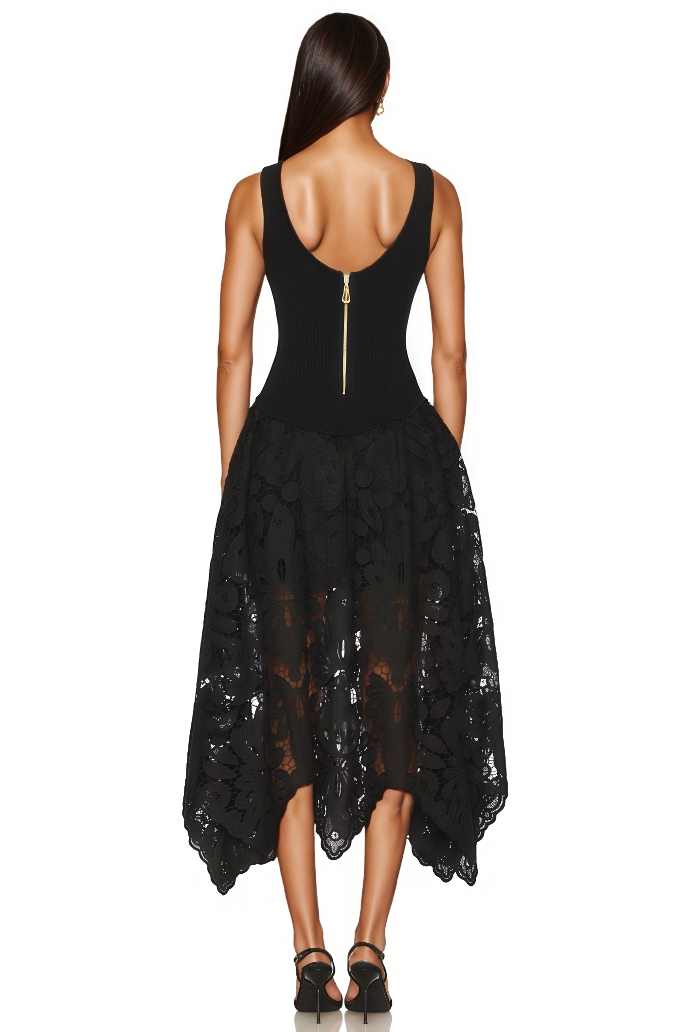 Quenxe Black Sleeveless Midi Dress