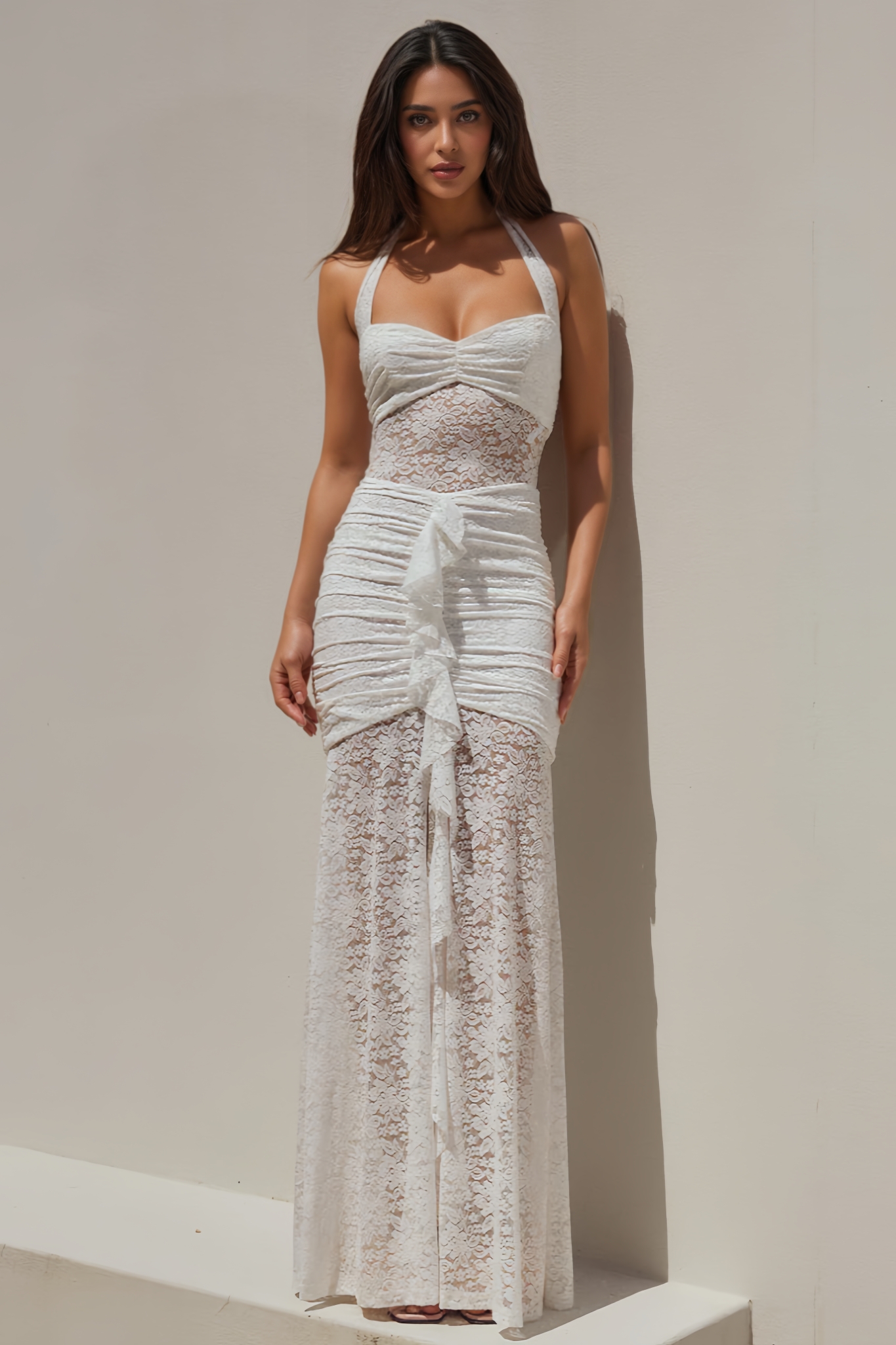 Larke White Lace Sleeveless Backless Maxi Dress