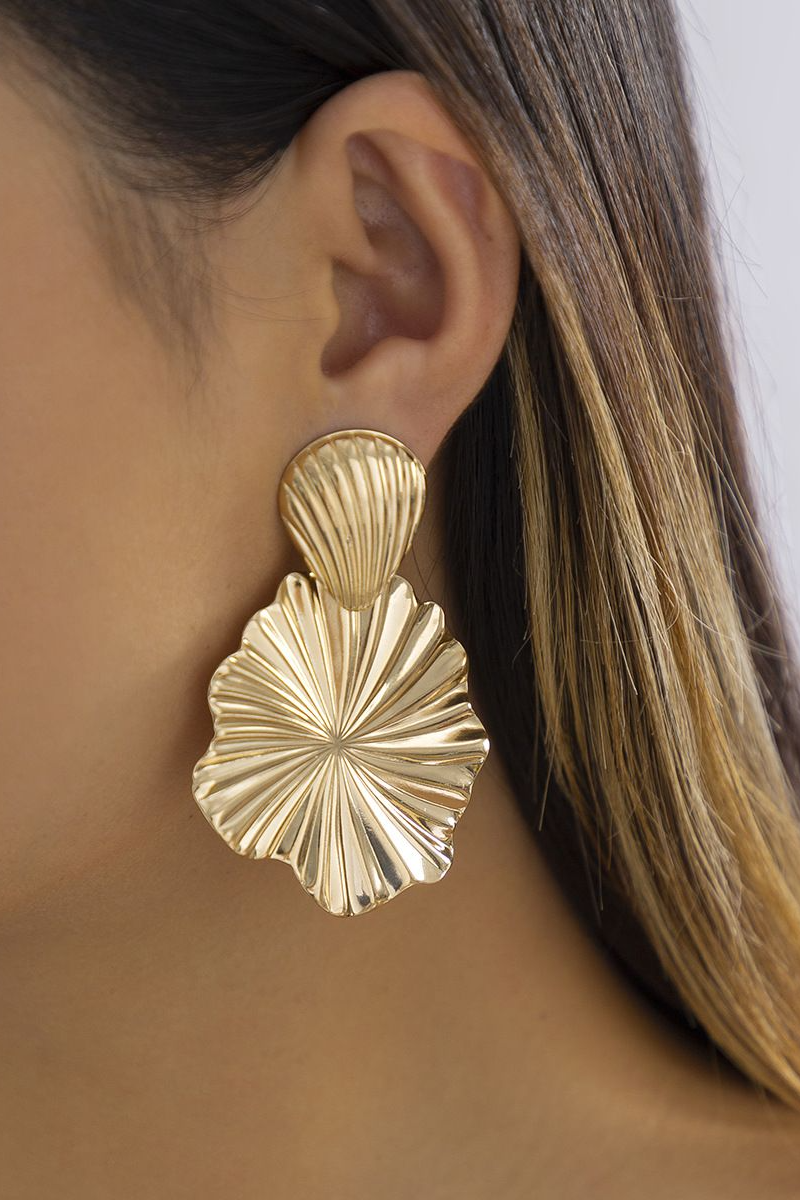 Kara Metal Ruffle Earrings