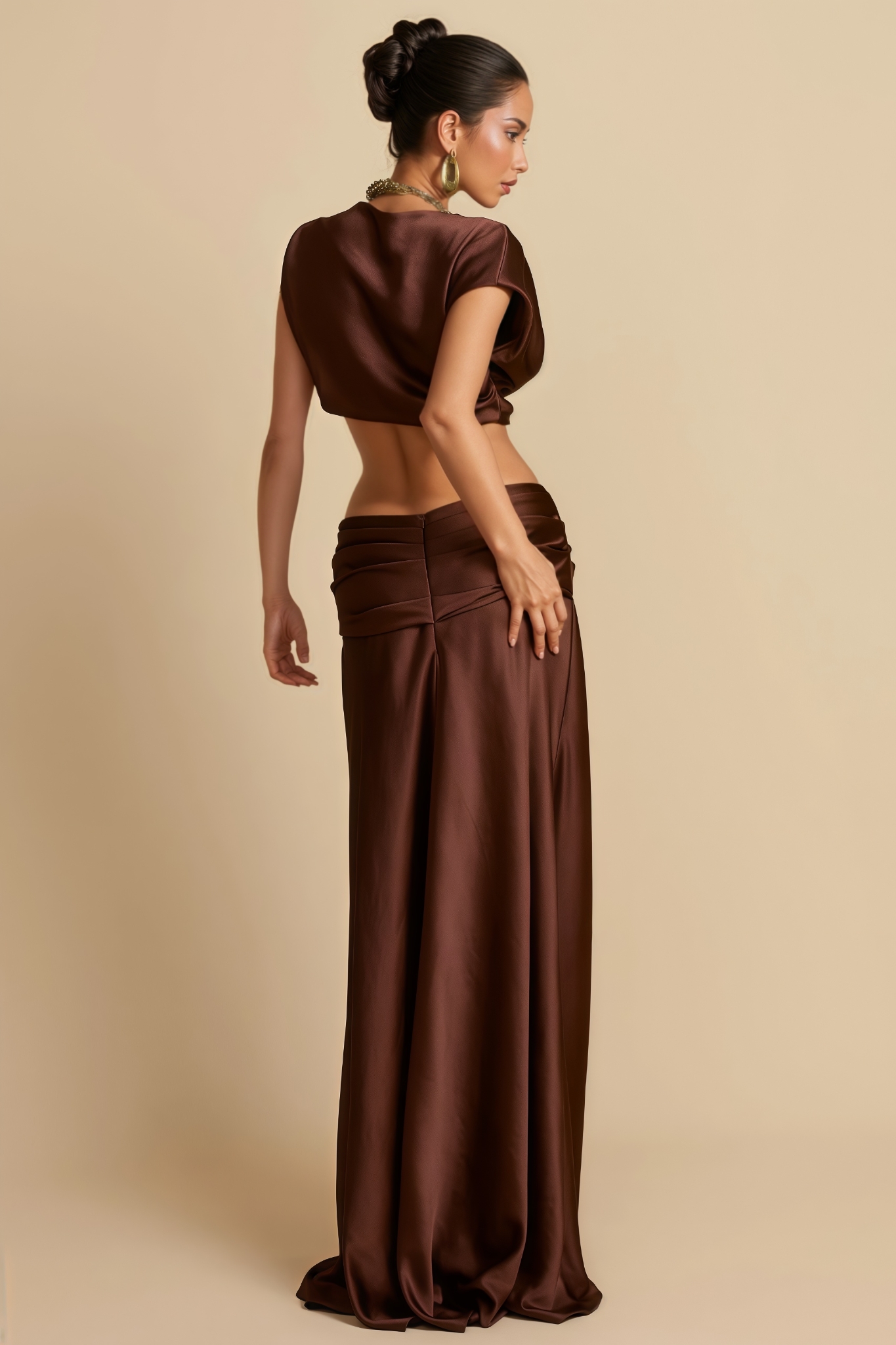 Valesd Brown Pleated Maxi Dress Set