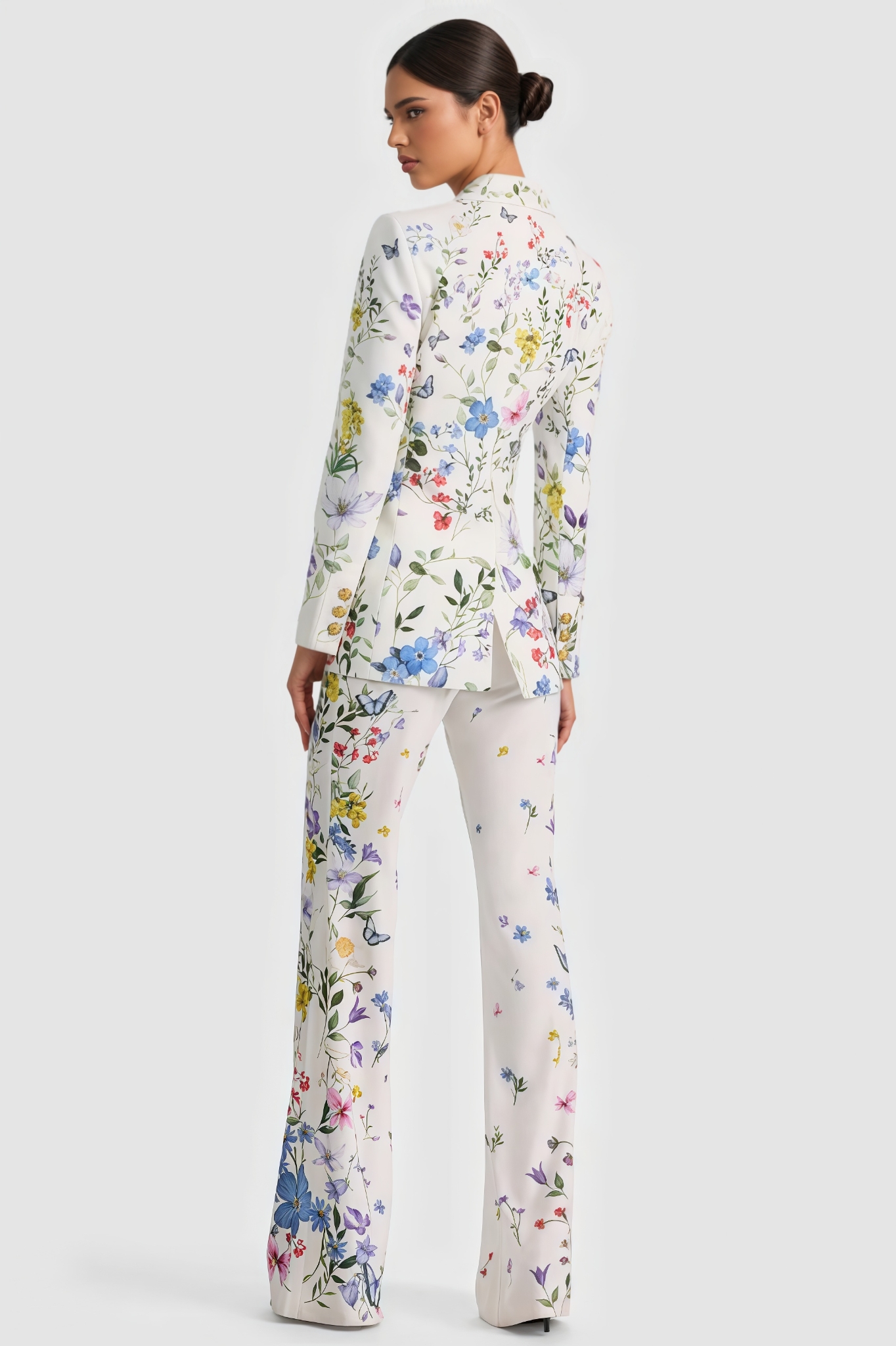 Carnse White Printed Blazer Pants Set