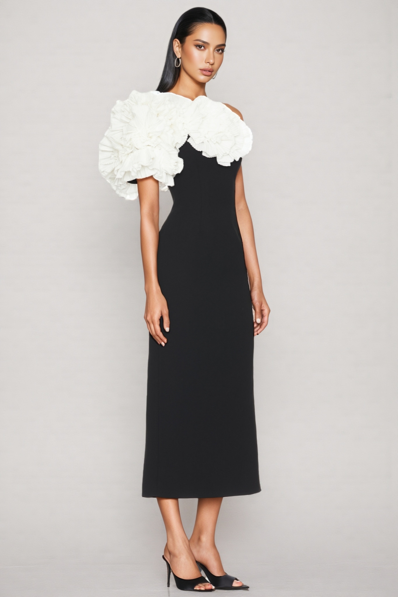 Zephyr Black 3D Floral Midi Dress