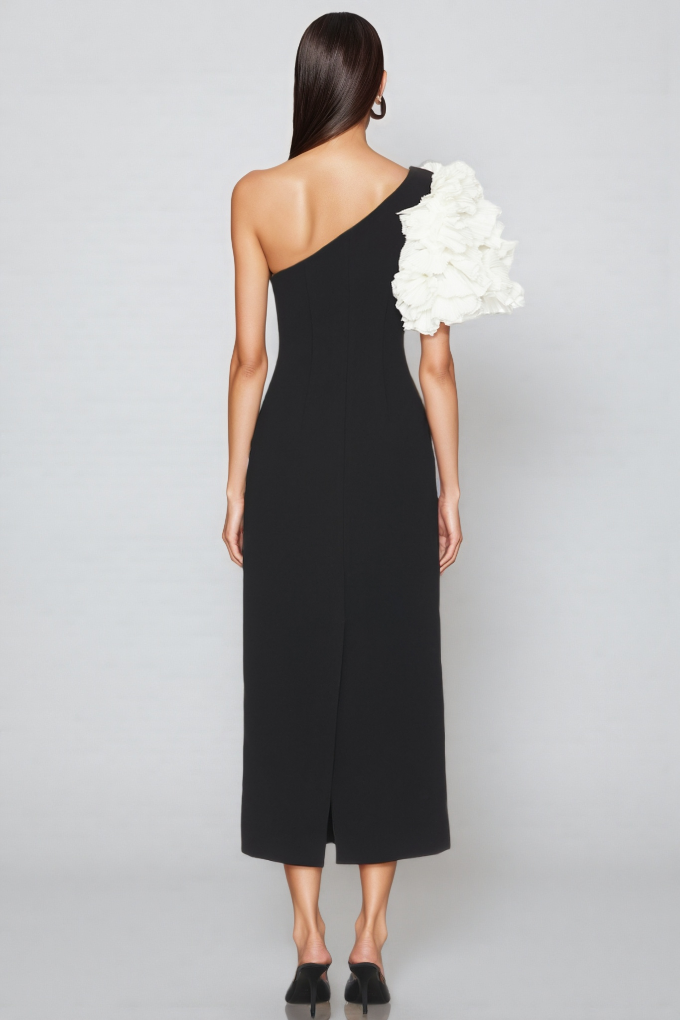 Zephyr Black 3D Floral Midi Dress