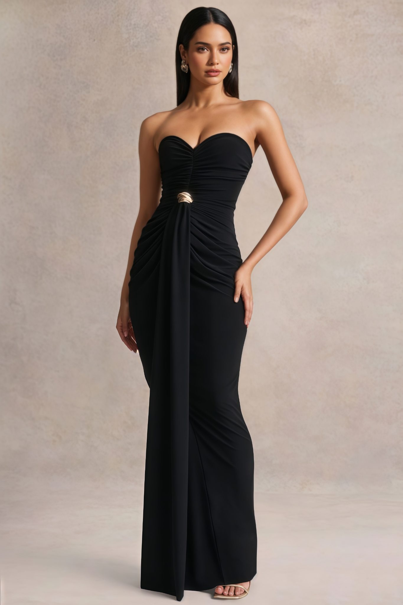 Stanlle Black Off Shoulder Pleated Maxi Dress