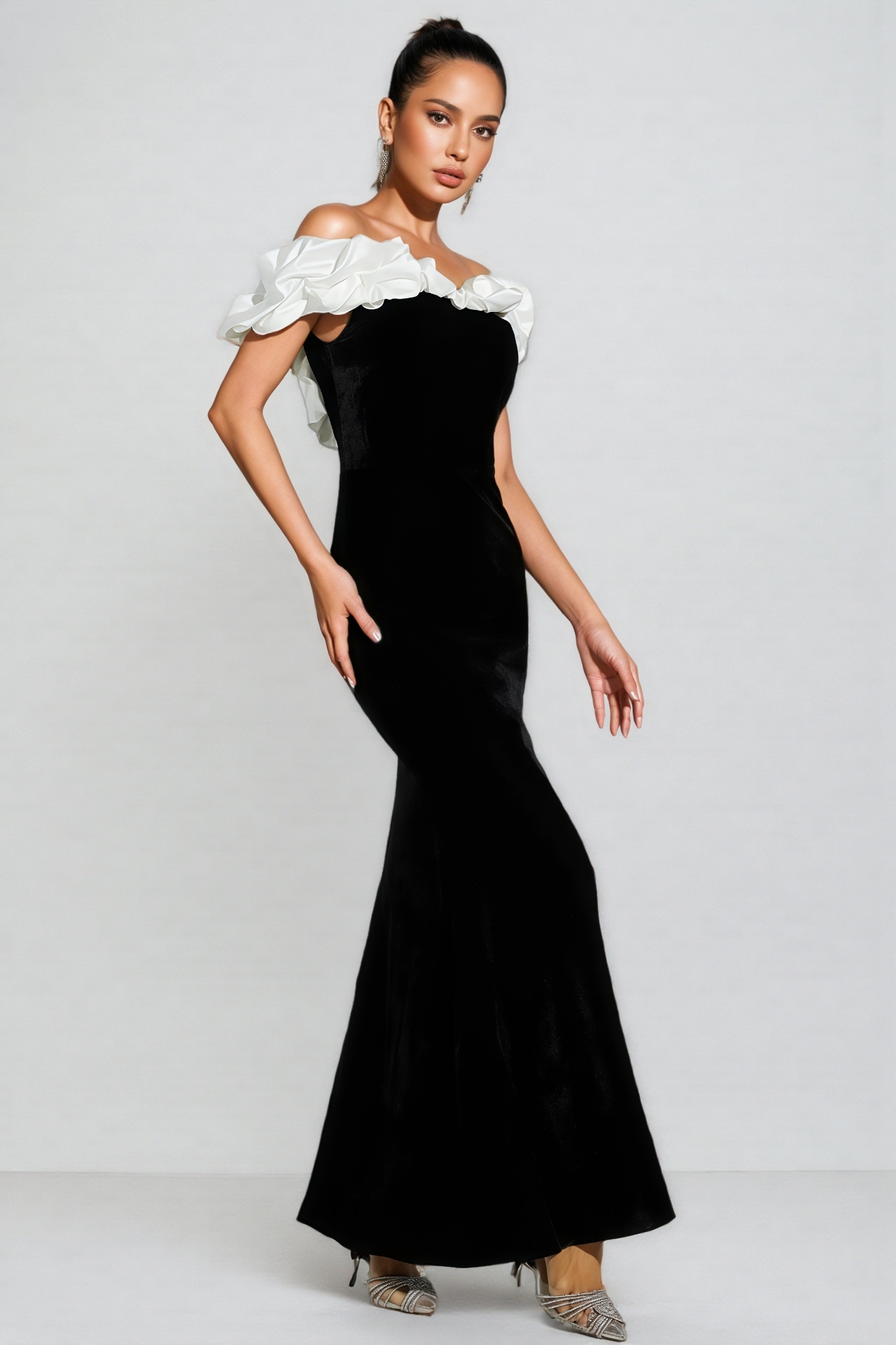 Indie Black One Shoulder Mermaid Maxi Dress
