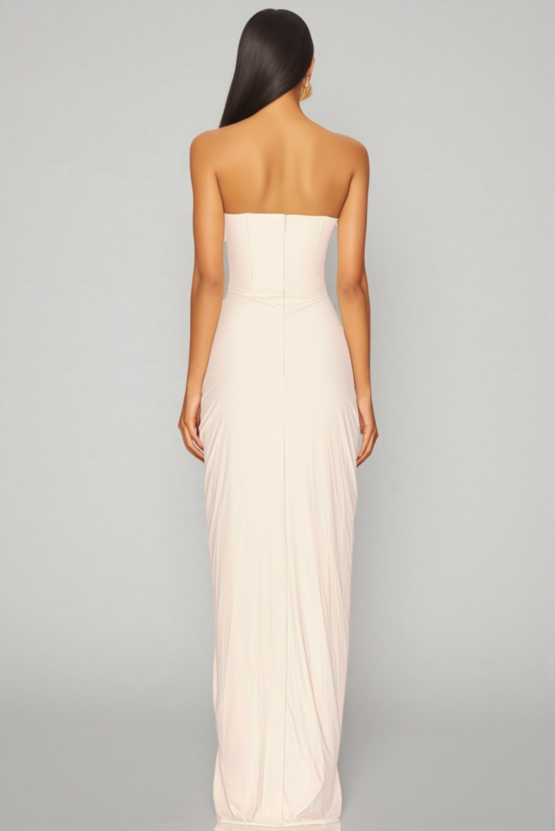 Donna White Strapless Fishbone Maxi Dress