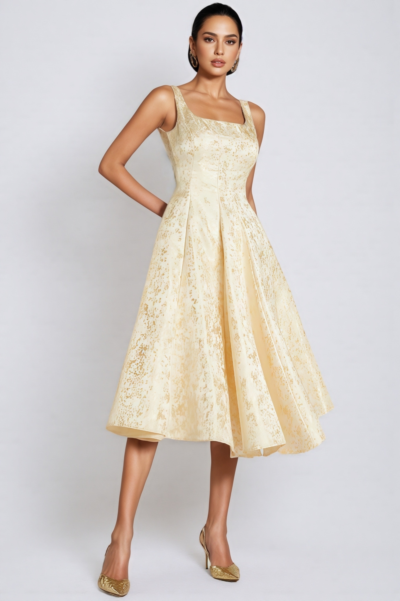 Ceran Sleeveless Flare Midi Dress