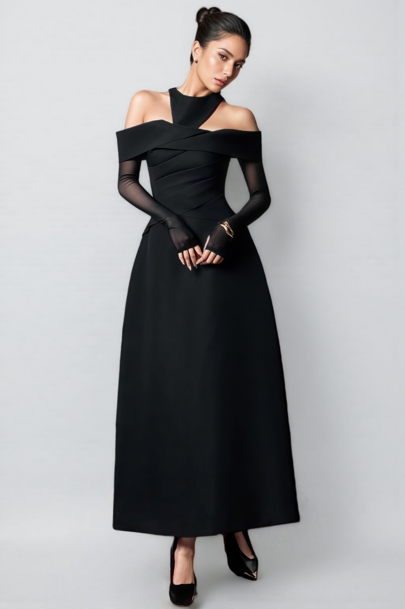 Refus Black Halter Neck Maxi Dress