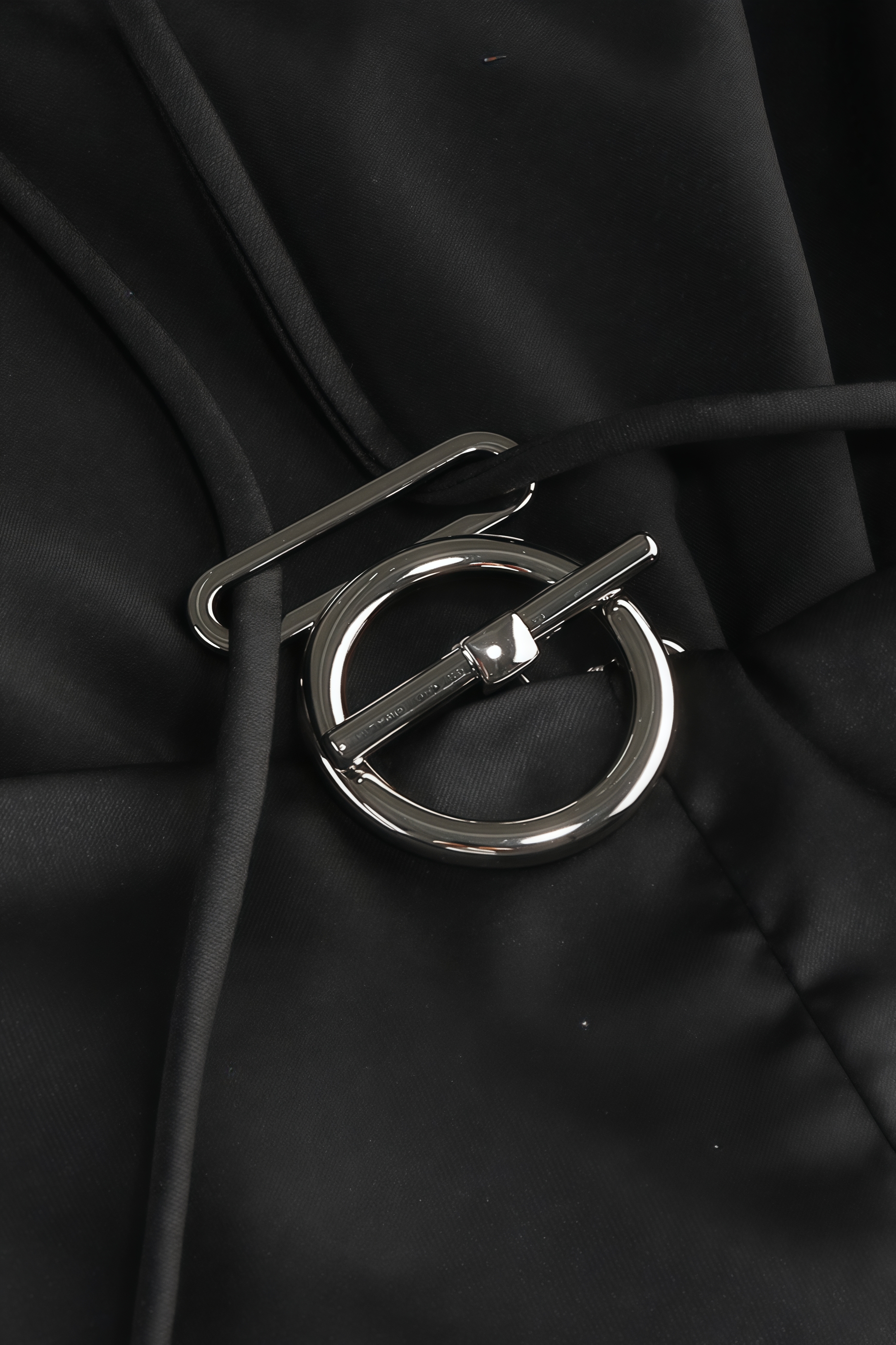 Faitd Black Strapless Backless Mini Dress