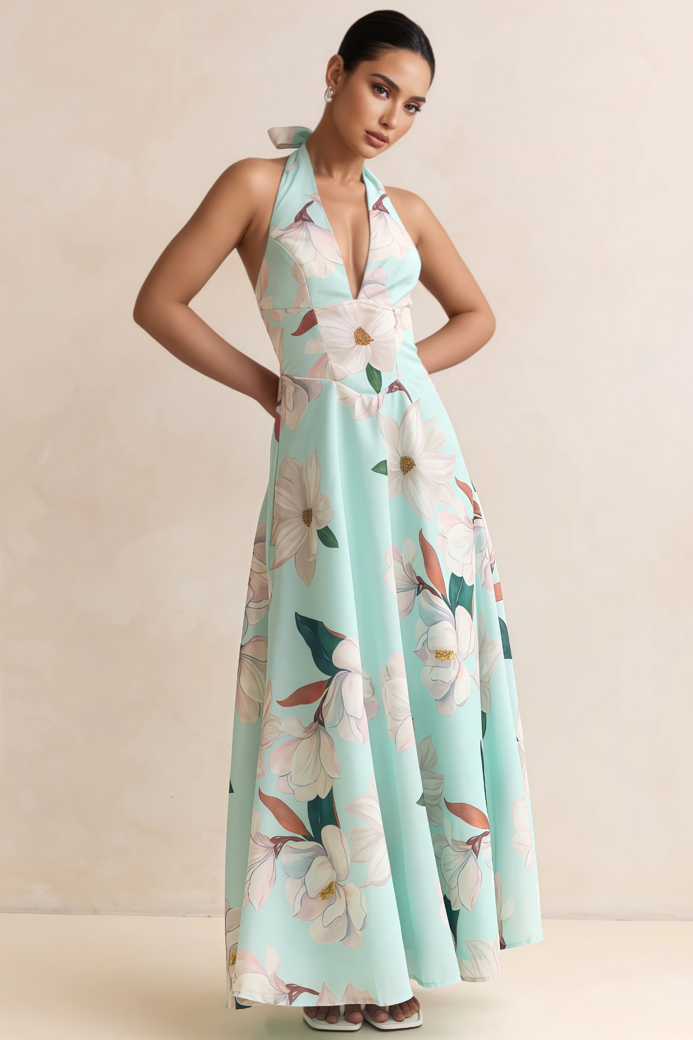 Raxwall Green Halter Neck Backless Maxi Dress