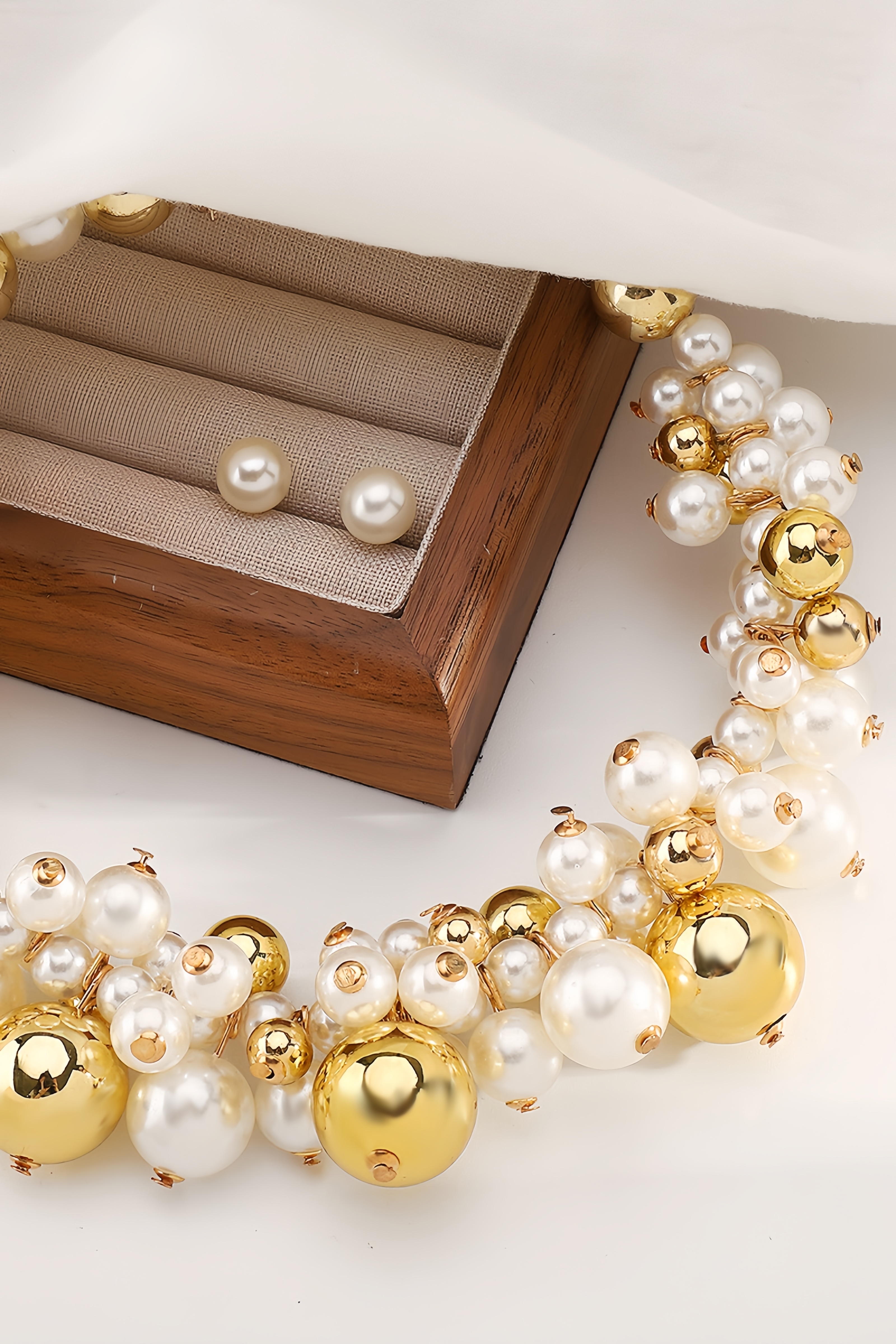 Calissa Pearl Stud Earring Necklace Set