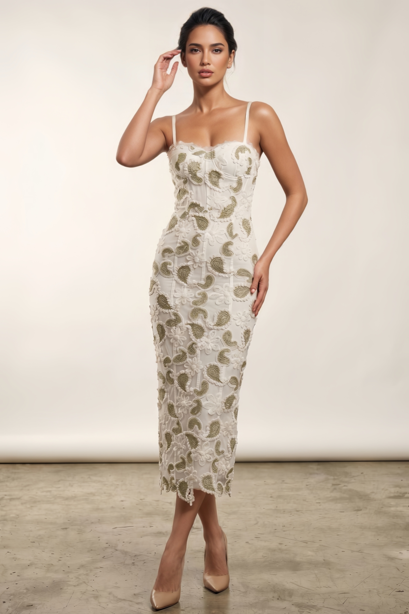 Yorak Sleeveless Lace Embroidered Midi Dress