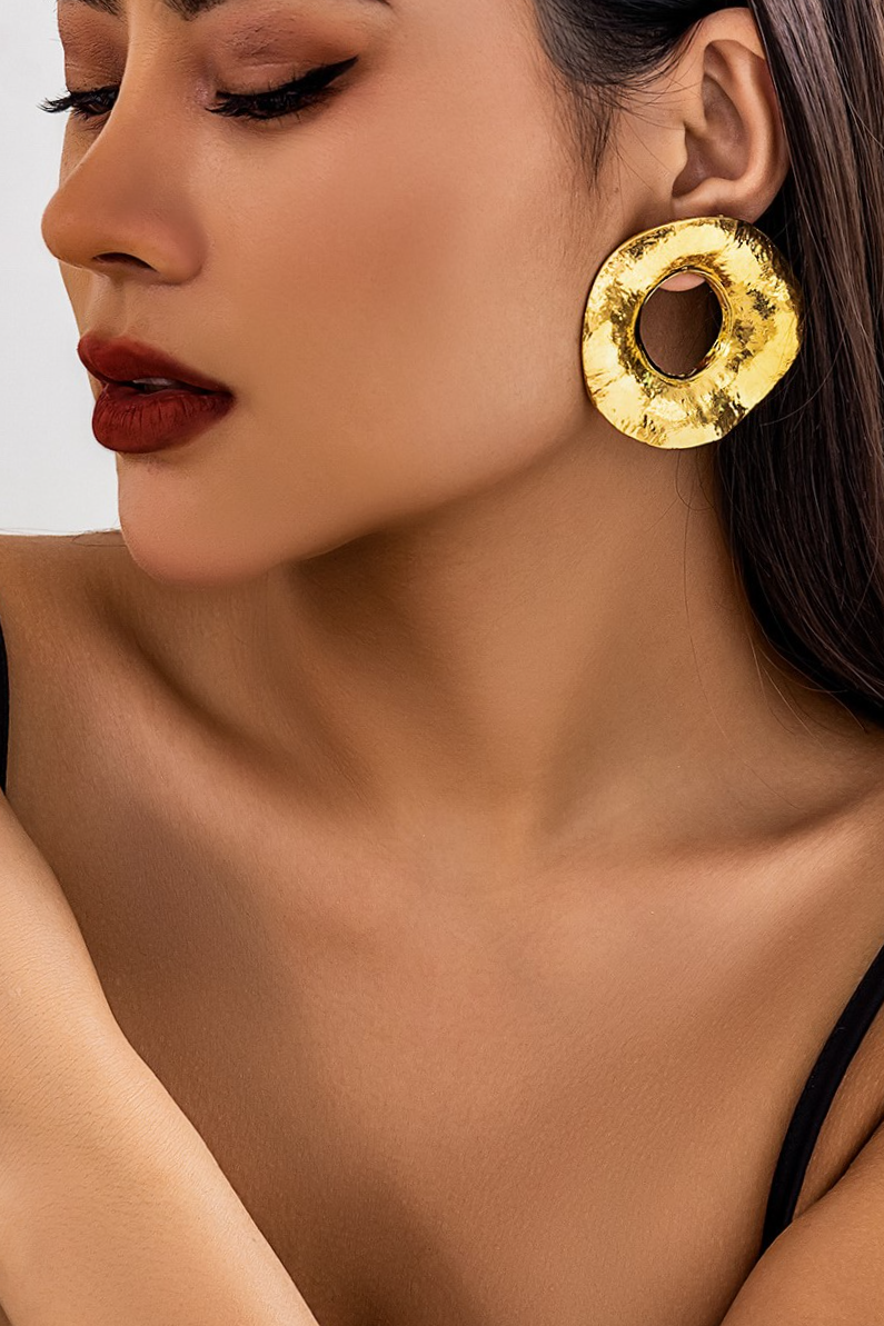 Marnie Round Metal Earrings