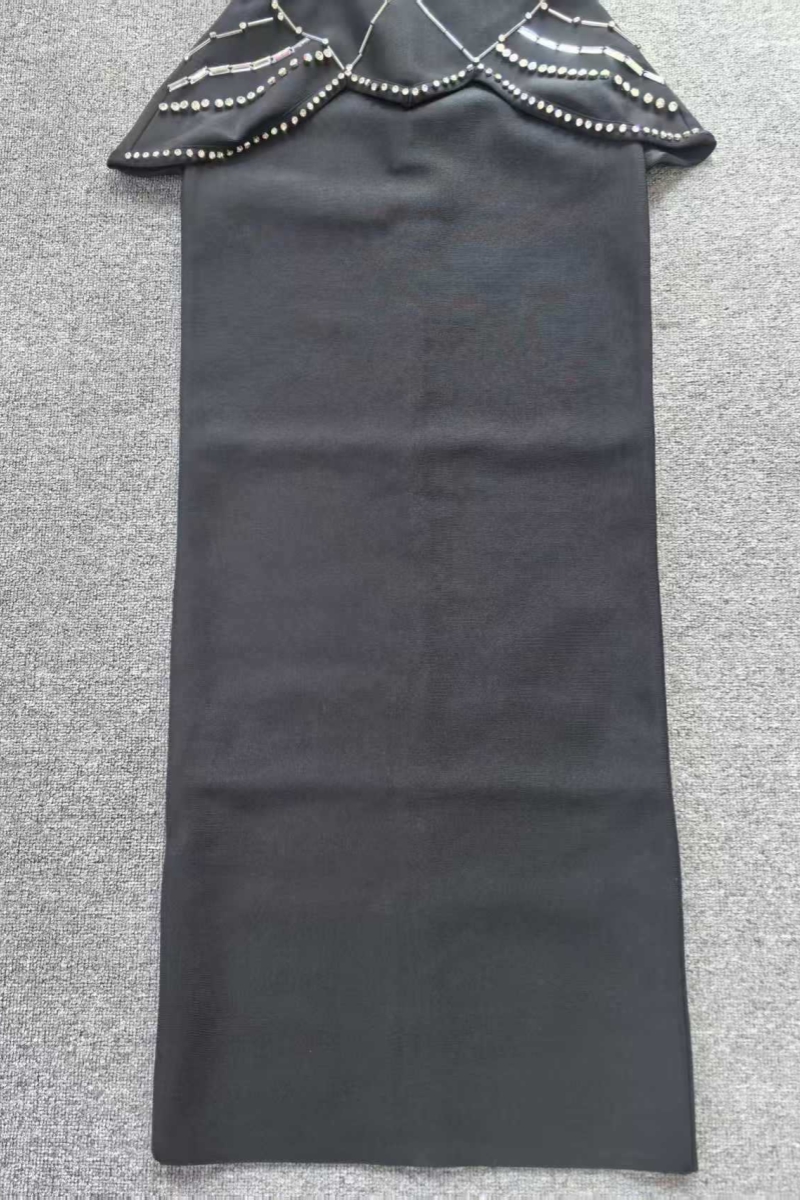 Vilret Black Strapless Bandage Ruffled Maxi Dress