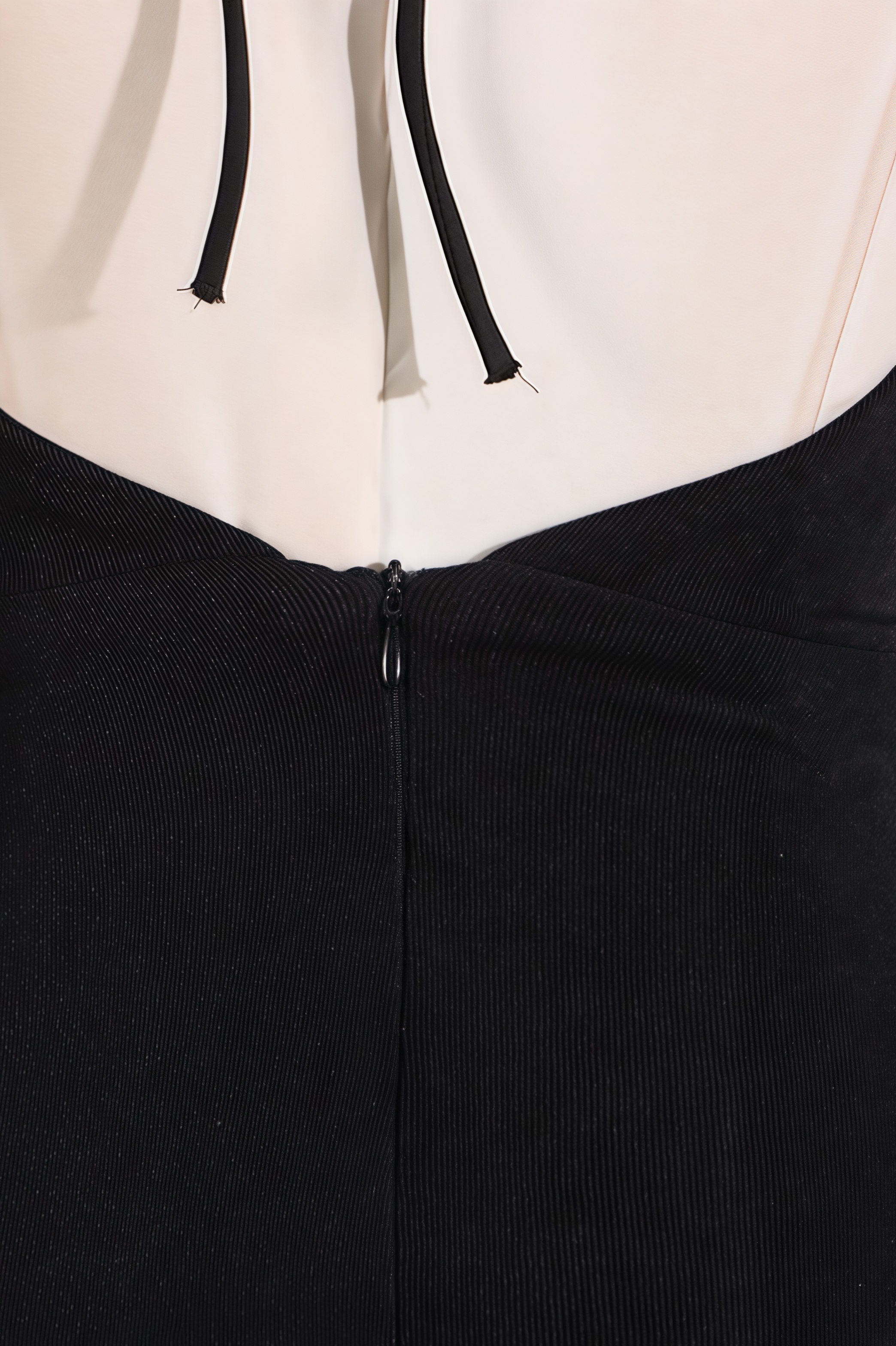 Jaylee Metal 3D Flower Hooded Midi Dress