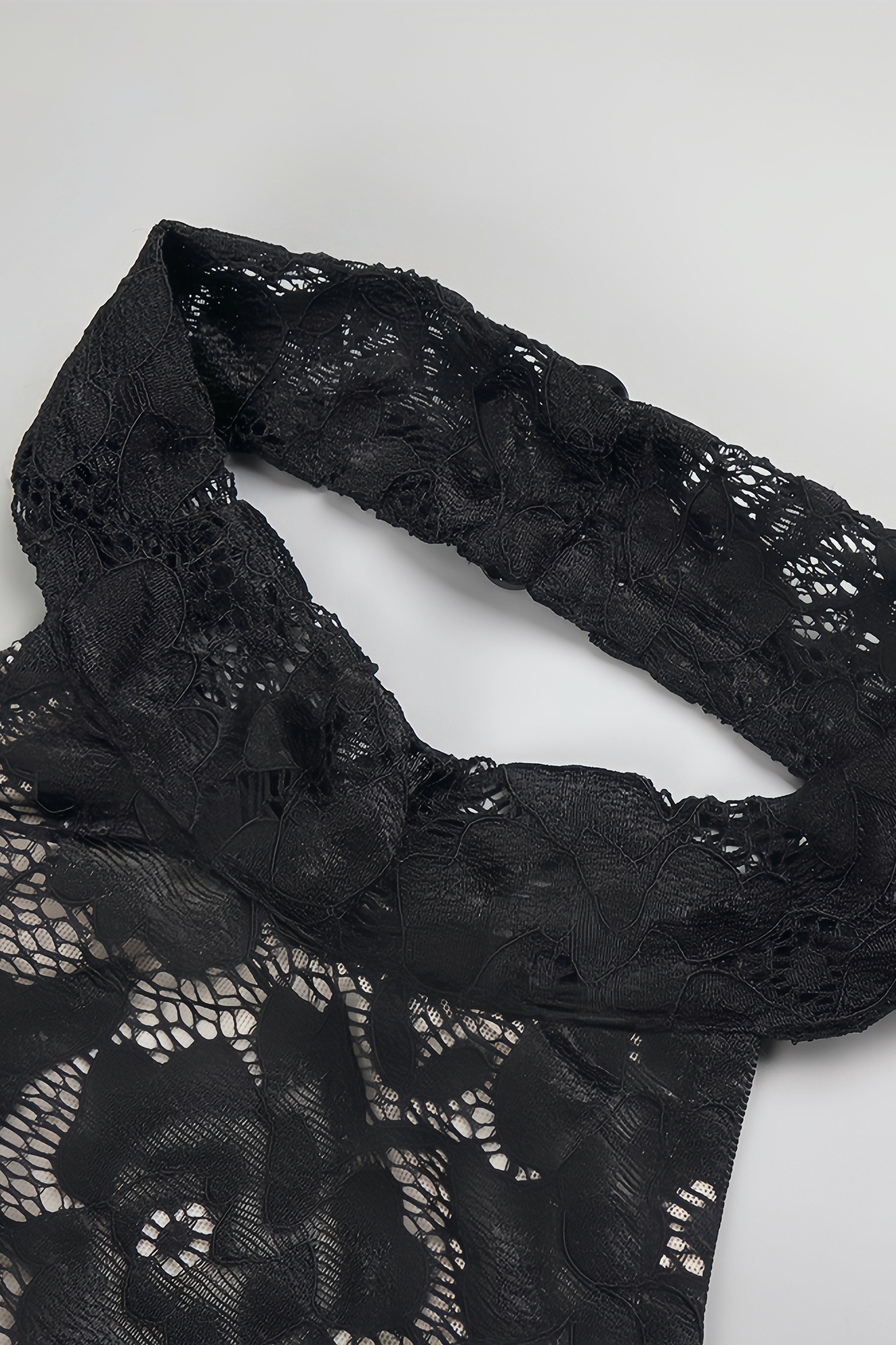 Beli Black Lace Slim Maxi Dress