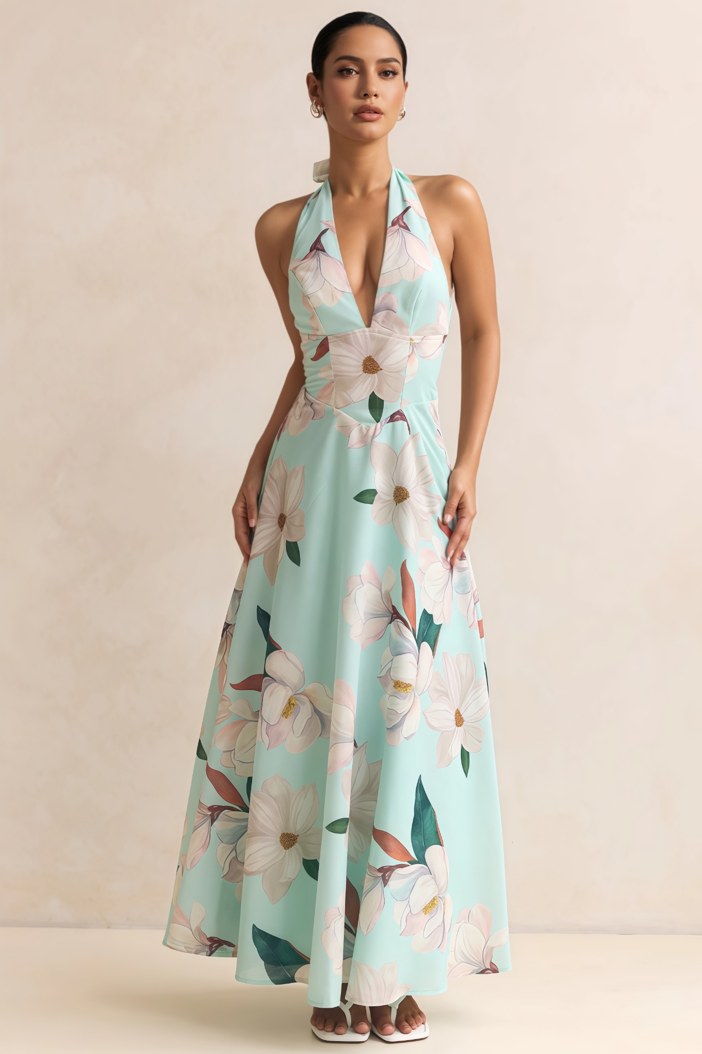 Raxwall Green Halter Neck Backless Maxi Dress