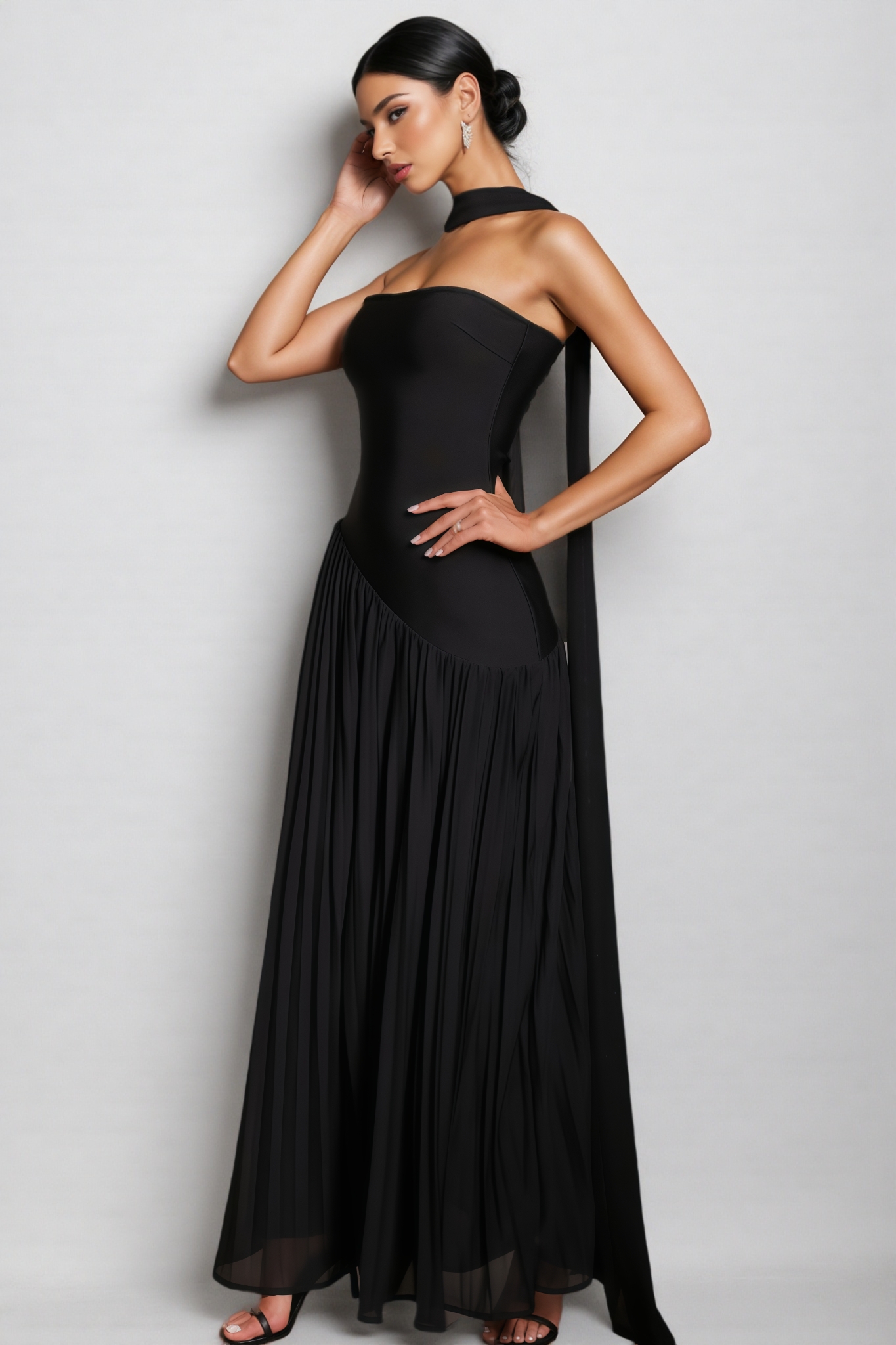 Birtin Strapless Mesh Pleated Maxi Dress