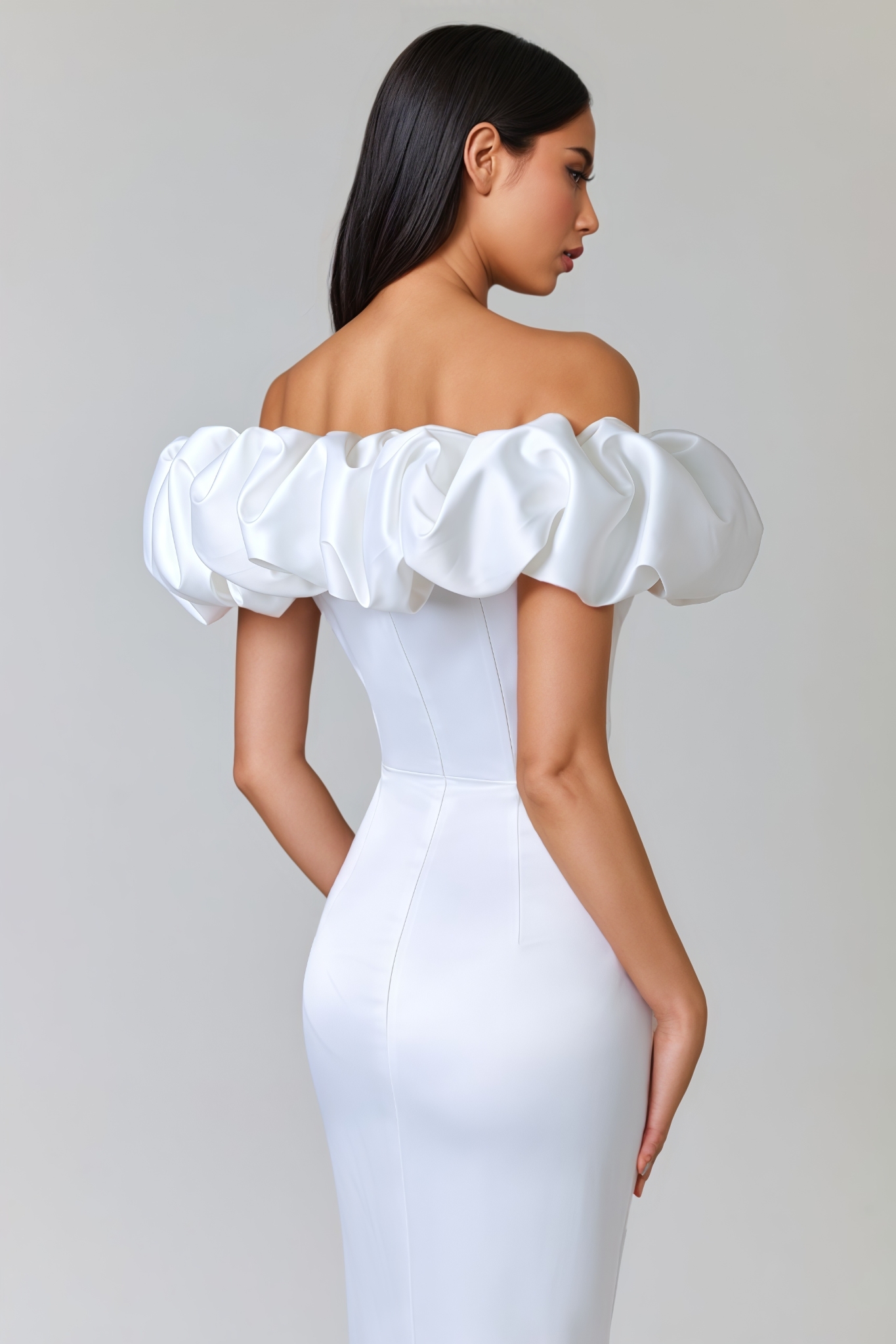 Gethind White Strapless Ruffled Maxi Dress