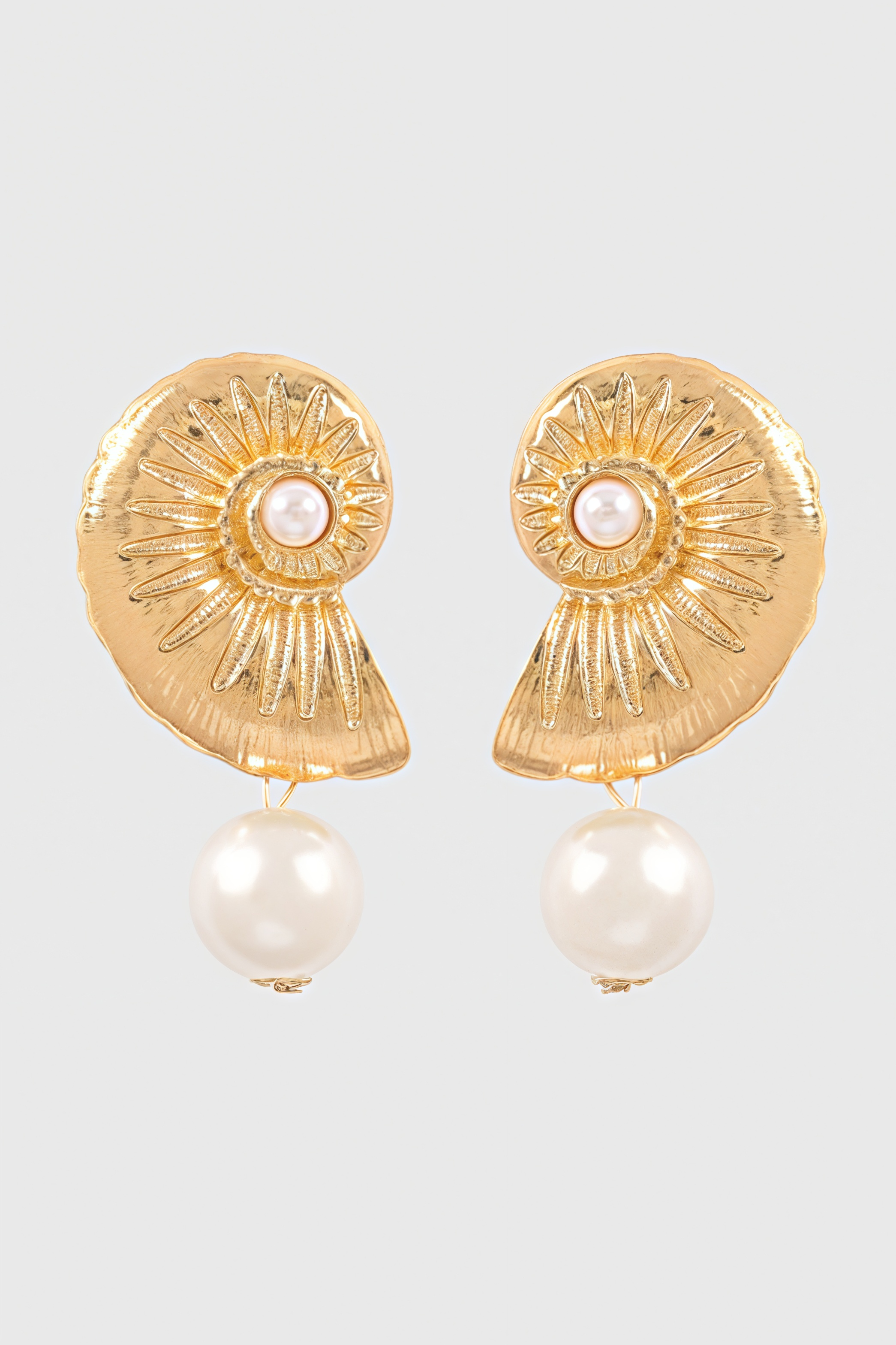 Jareth Conch Metal Earrings