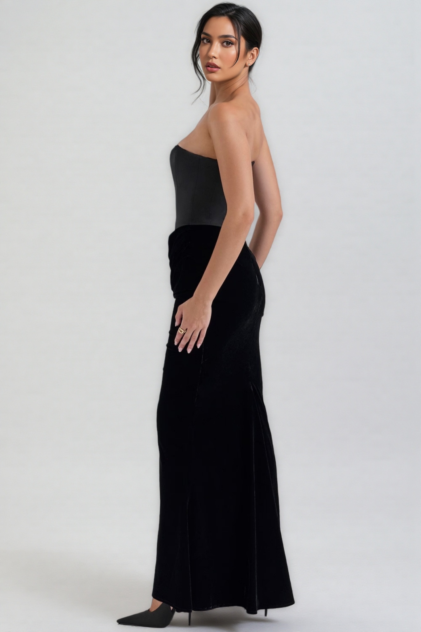 Kora Fishbone Sheath Velvet Maxi Dress