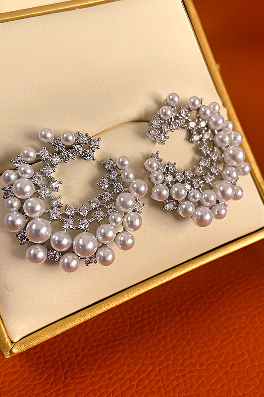 Elia Diamond Round Earrings