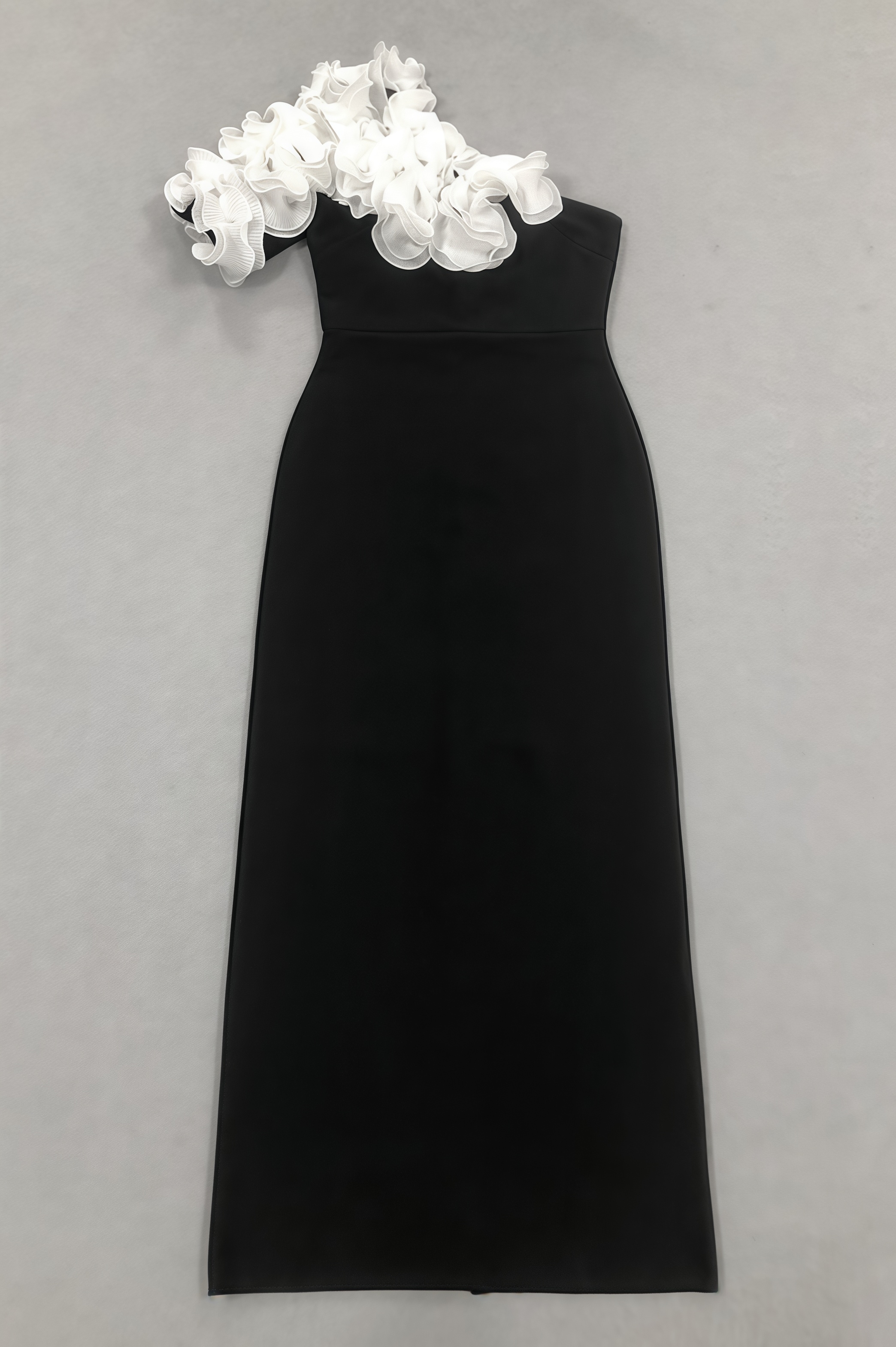 Zephyr Black 3D Floral Midi Dress