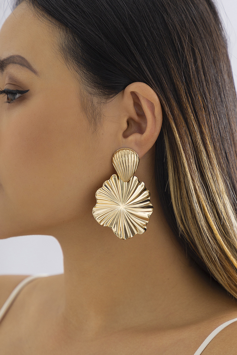 Kara Metal Ruffle Earrings