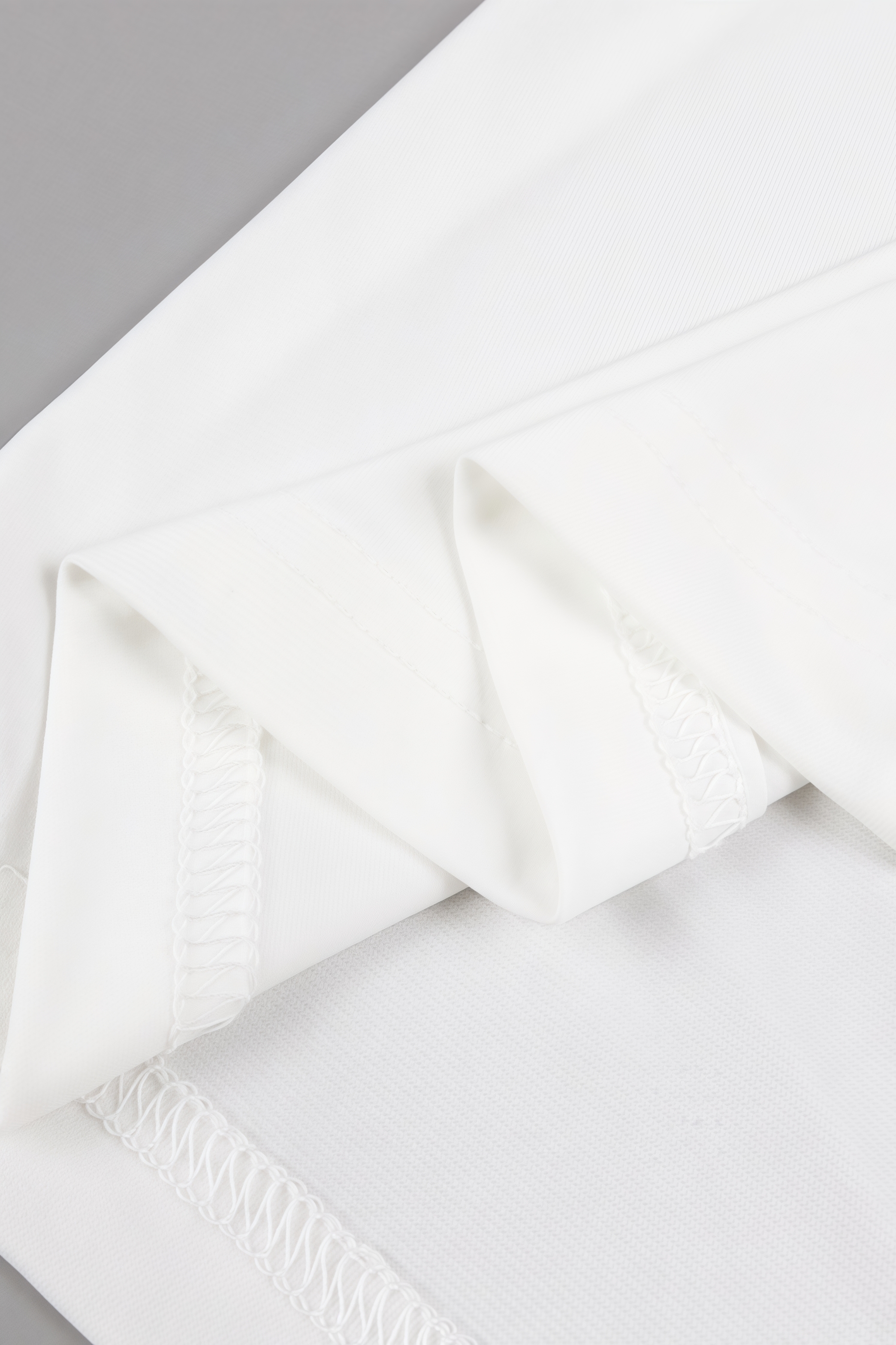 Vivialk V-neck 3D Flower Pleated Maxi Dress