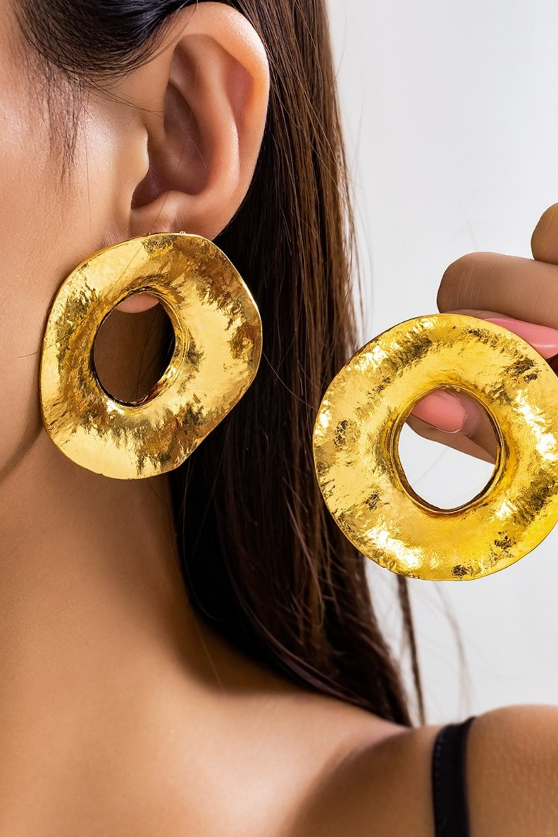 Marnie Round Metal Earrings