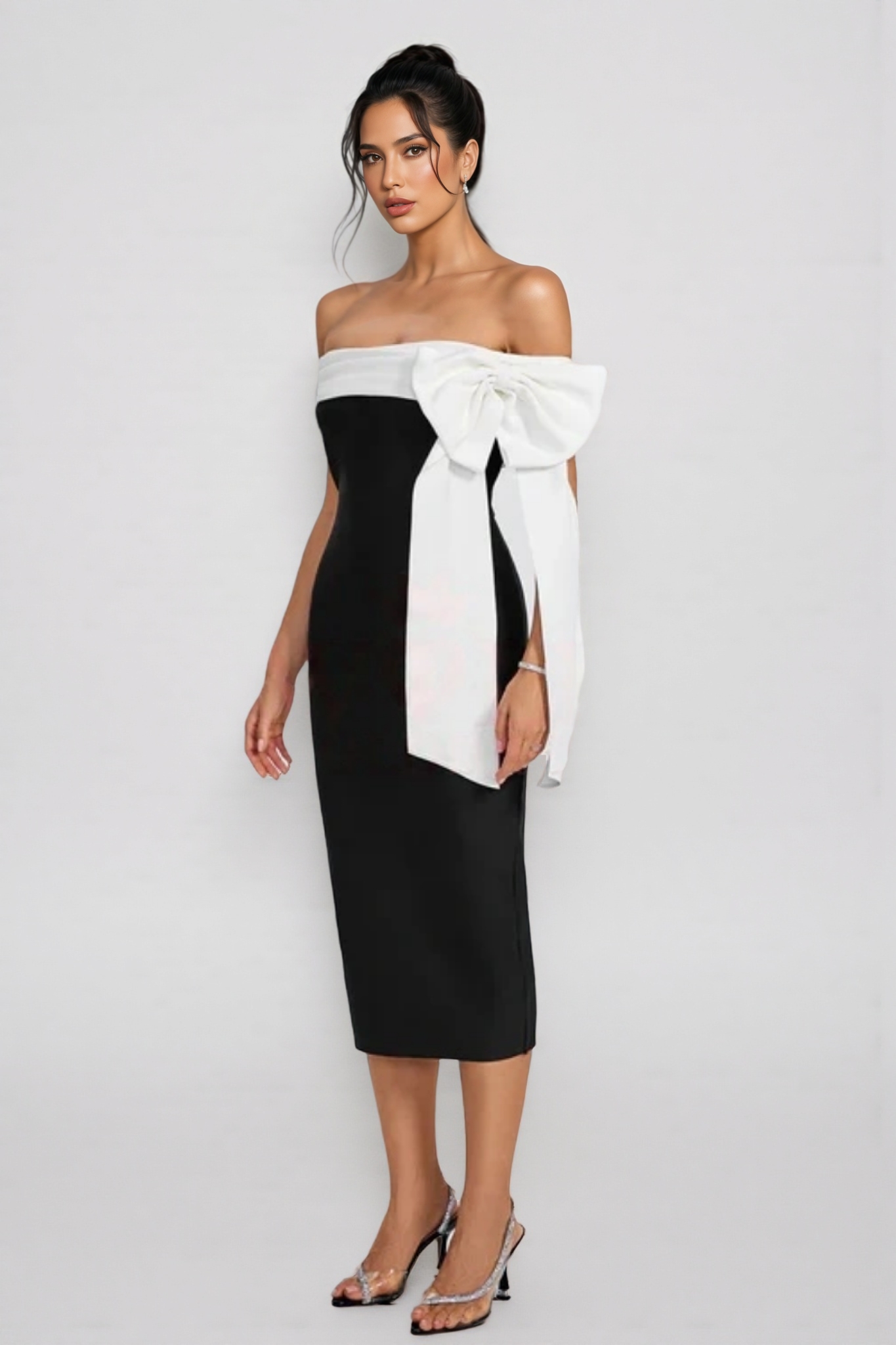 Yelia Stereo Bow Strapless Midi Dress