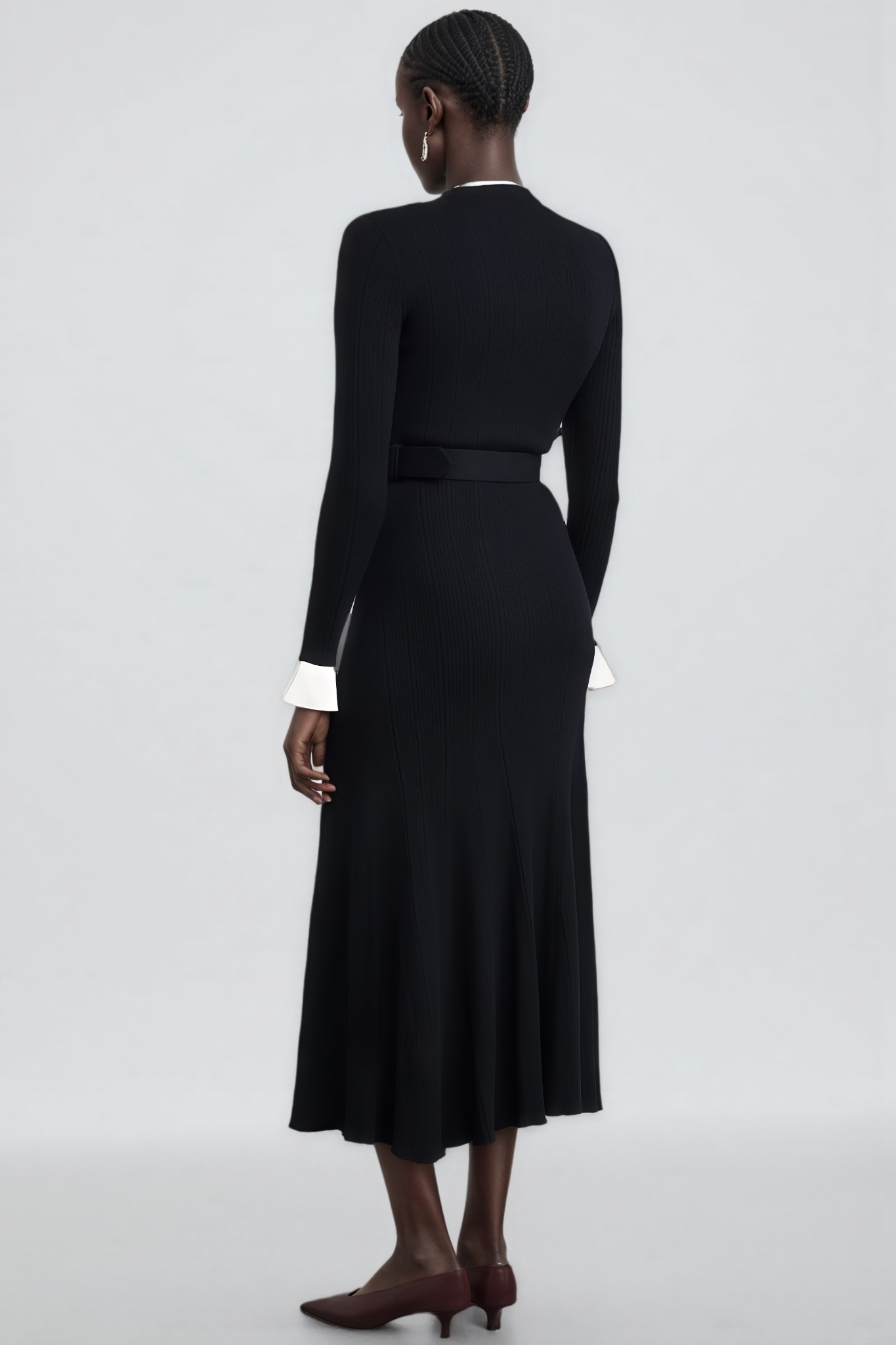 Giavanna Long Sleeve Crew Neck Knit Midi Dress
