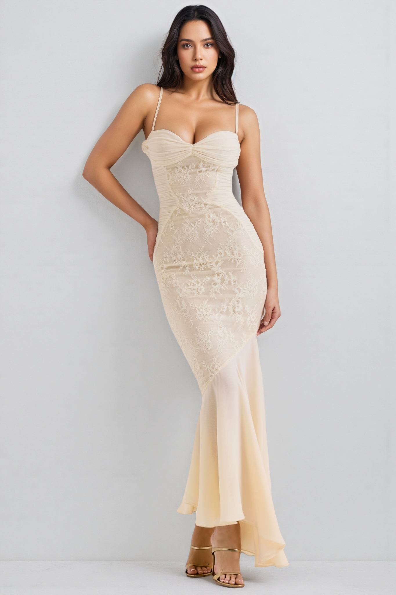 Vaelse Lace Ruffle Halter Maxi Dress