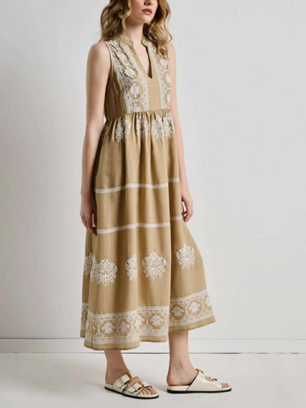 Classic Ethnic Print Ruffle Sleeveless Midi Dress