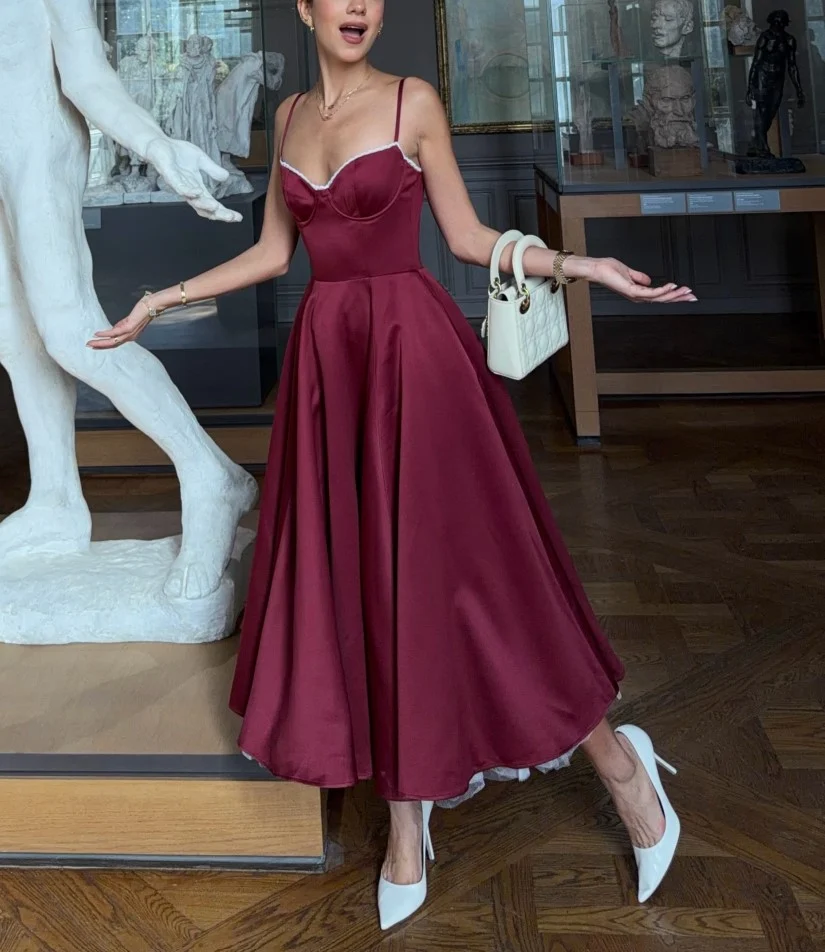 Burgundy Corset Sweetheart Neckline Satin Maxi Dress with Tulle Hem [erp-image:491f109d1a3105c826d1f81e]