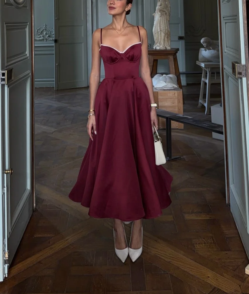Burgundy Corset Sweetheart Neckline Satin Maxi Dress with Tulle Hem [erp-image:c3a50c11ef8024b3d7dbf98e]