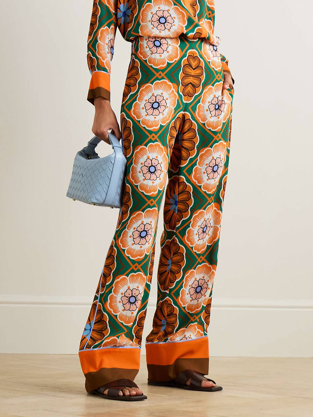 Elegant Satin Printed High-Waisted With Pockets Straight-Leg Pants