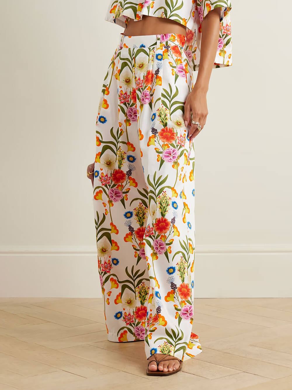 Unique Asymmetric Cut-Out Floral Print Loose Shirt