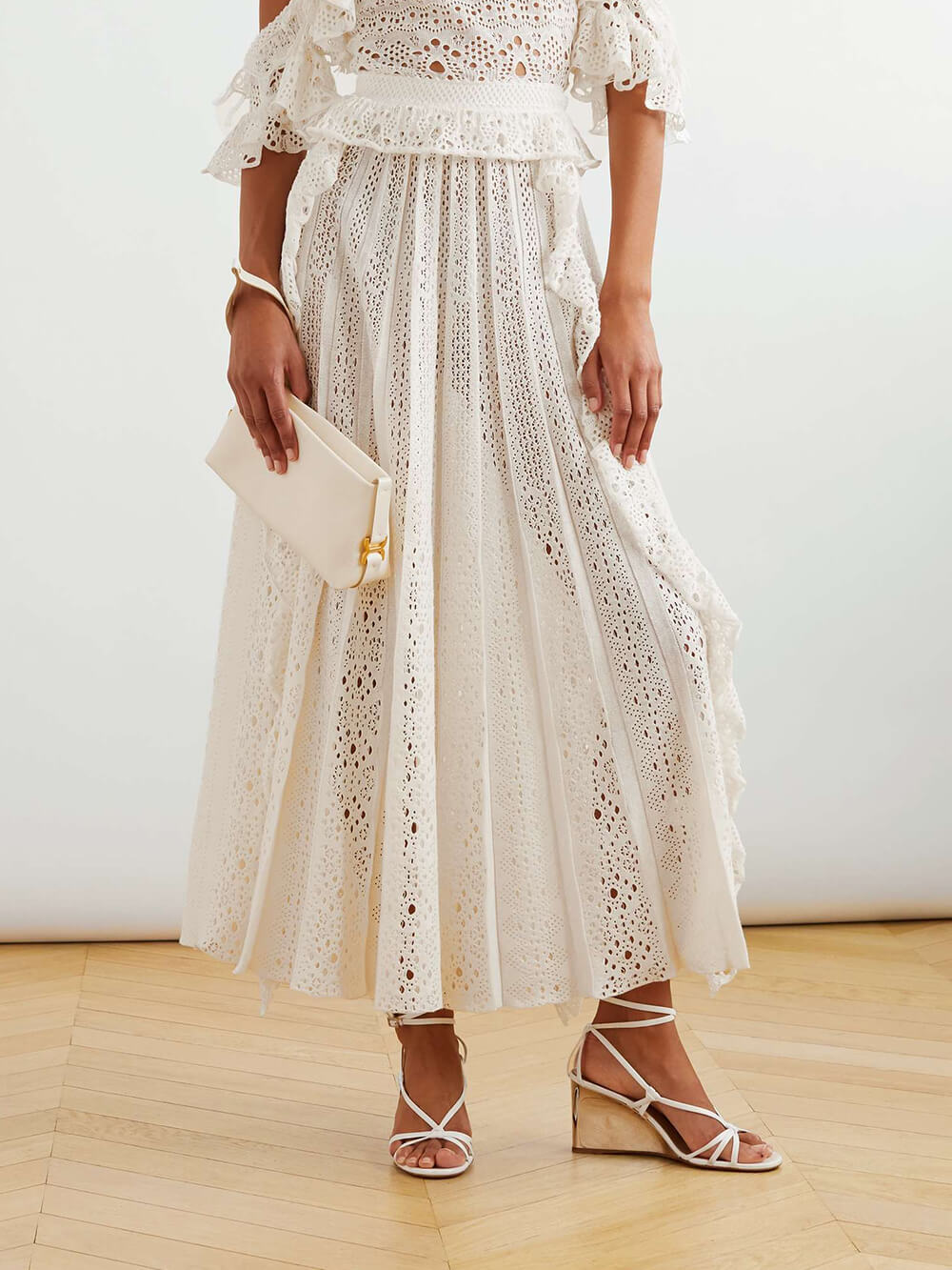 Exquisite Off-The-Shoulder Ruffled English Lace Crochet Linen Top