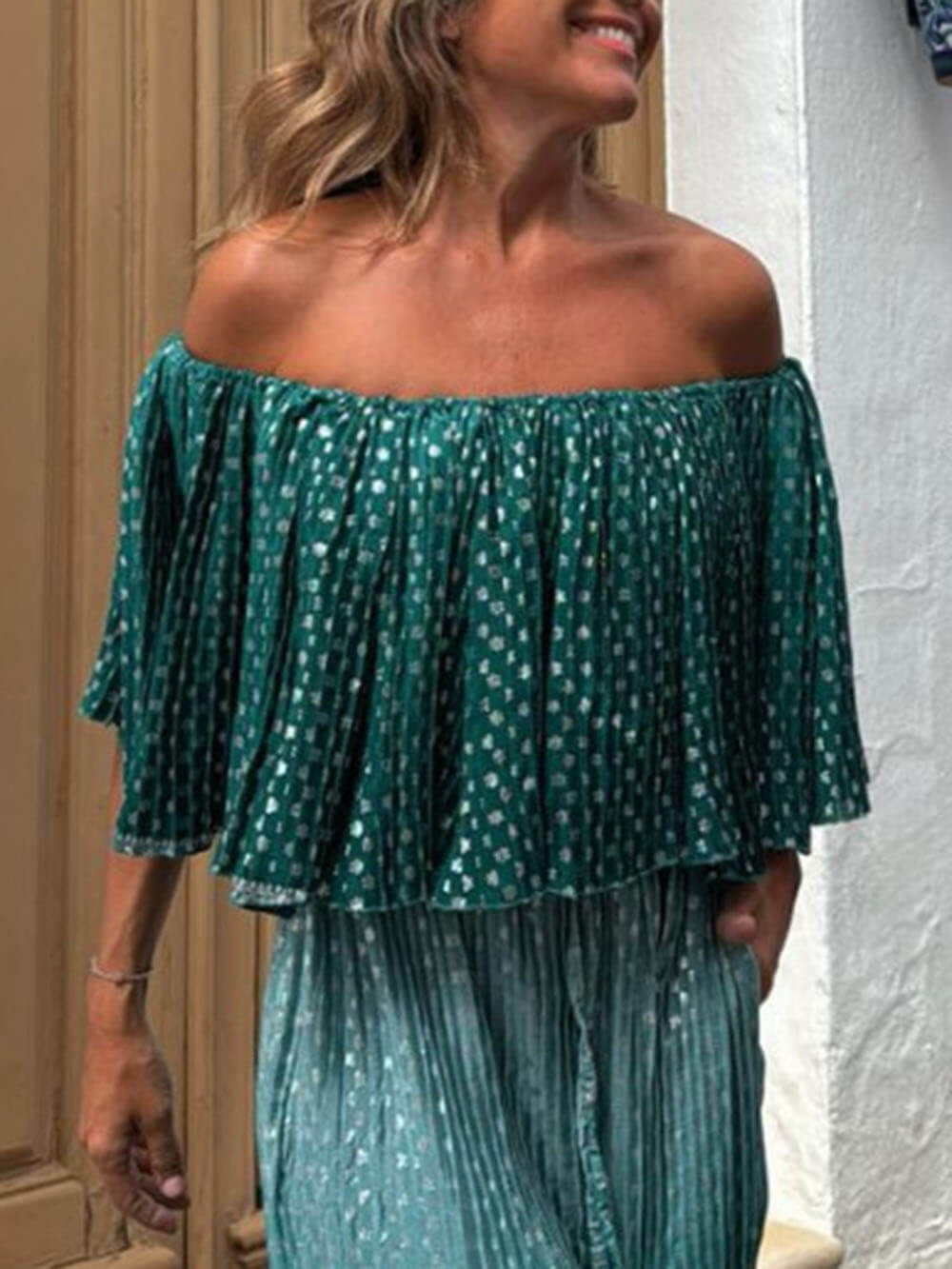 Modern Feel Unique Contrast Print Elastic Neckline Honeycomb Oversized One-Shoulder Top