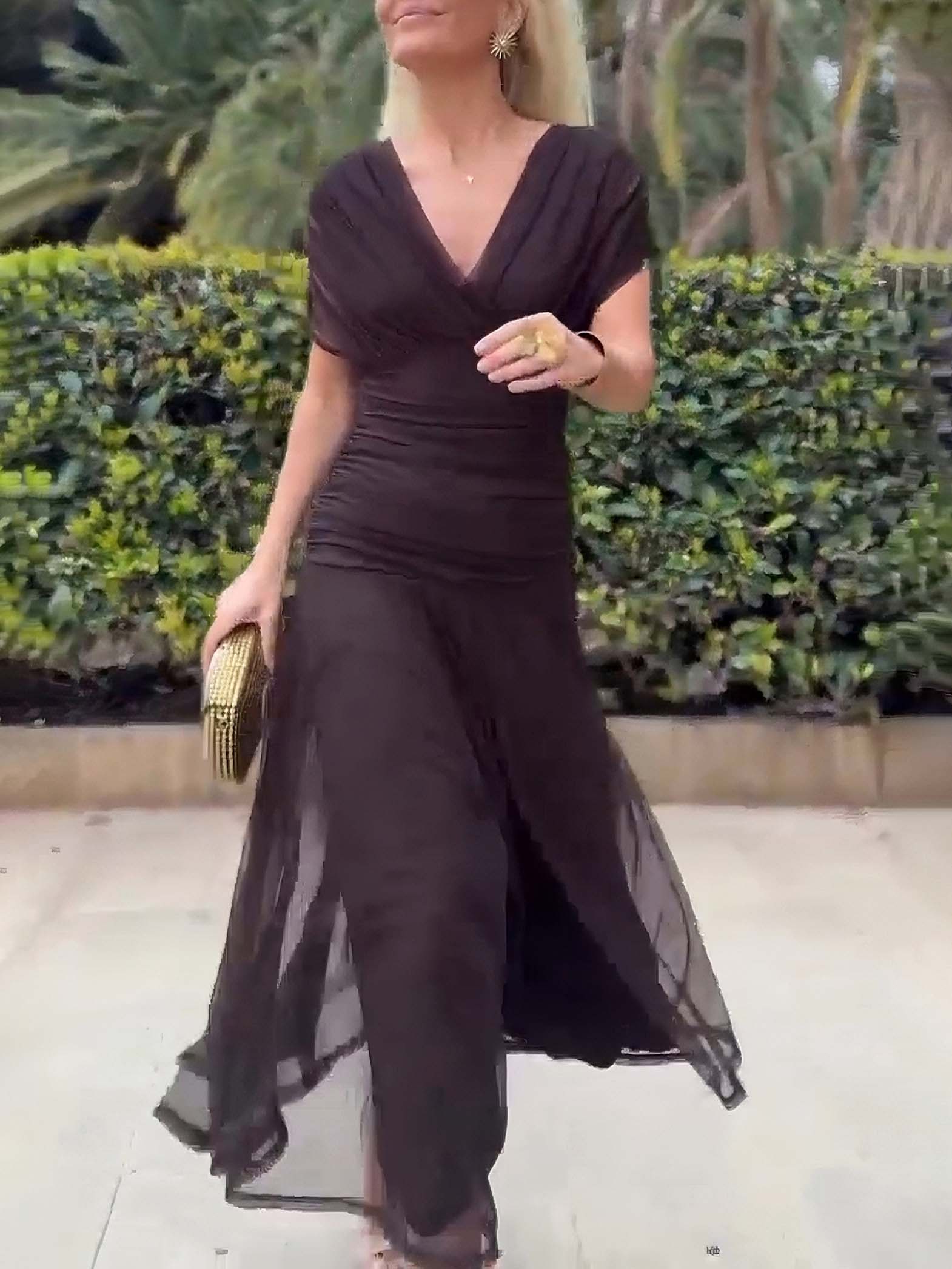 Elegant V-neck Pleated Mesh A-line Maxi Dress