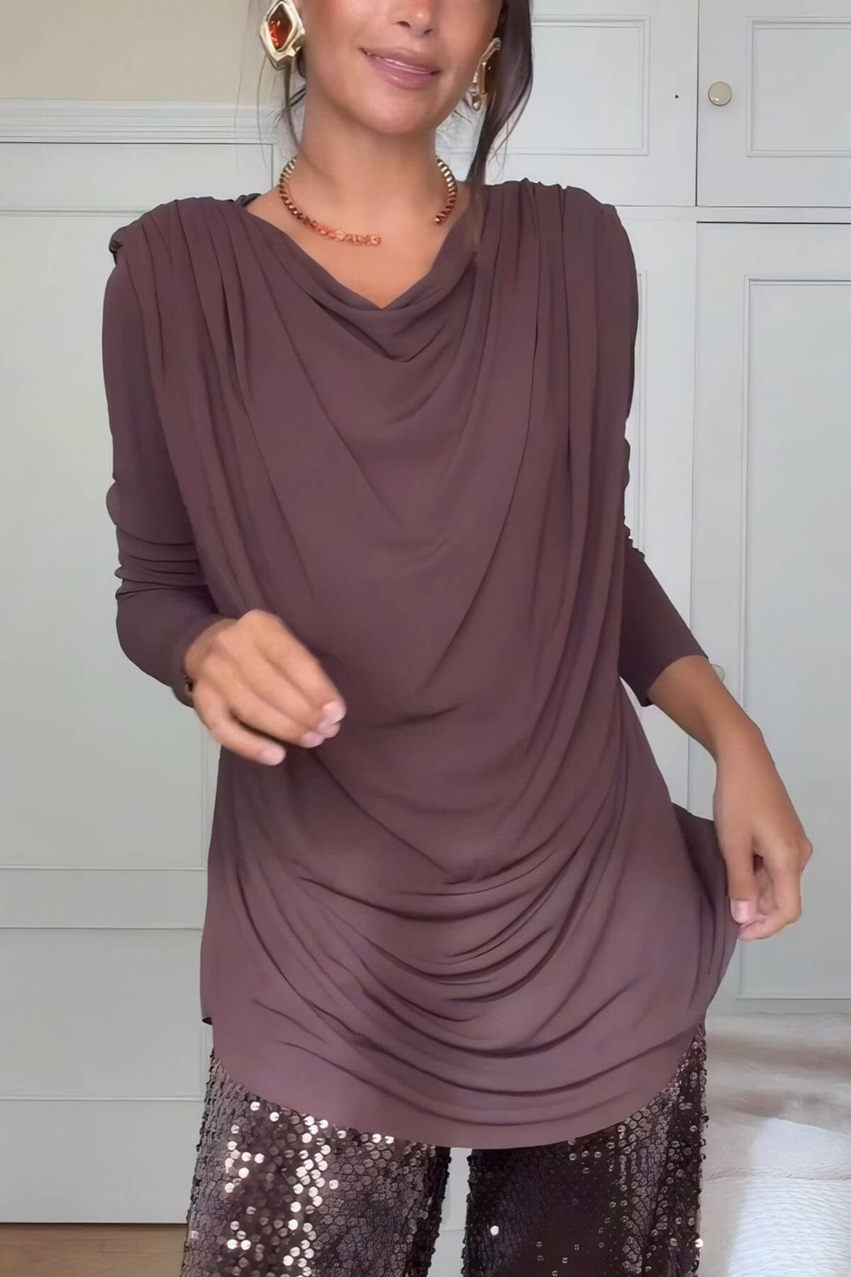Unique Ruched Drop-Shoulder Long Sleeve Top